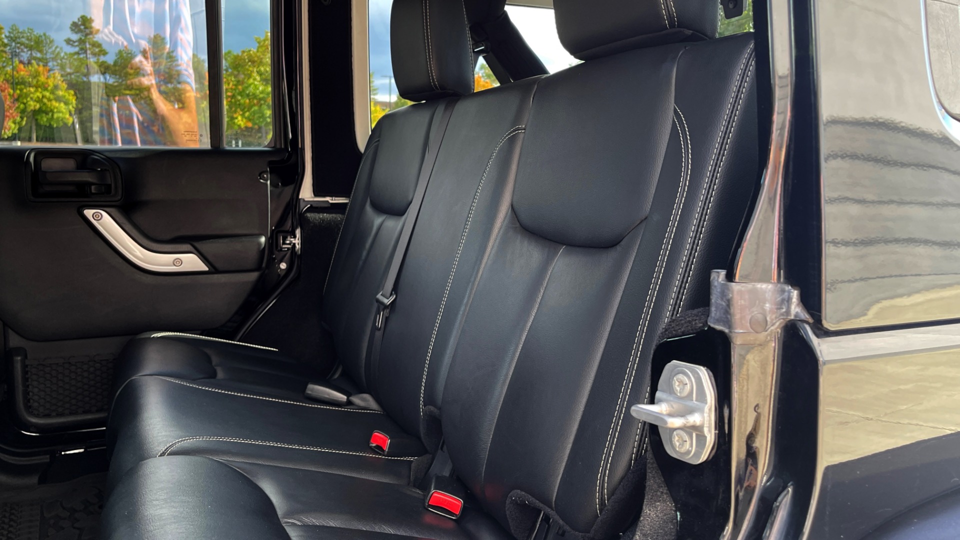 Used 2015 Jeep WRANGLER UNLIMITED RUBICON HARD ROCK 4X4 / 3.6L / 5-SPD AUTO / FREEDOM TOP for sale Sold at Formula Imports in Charlotte NC 28227 58