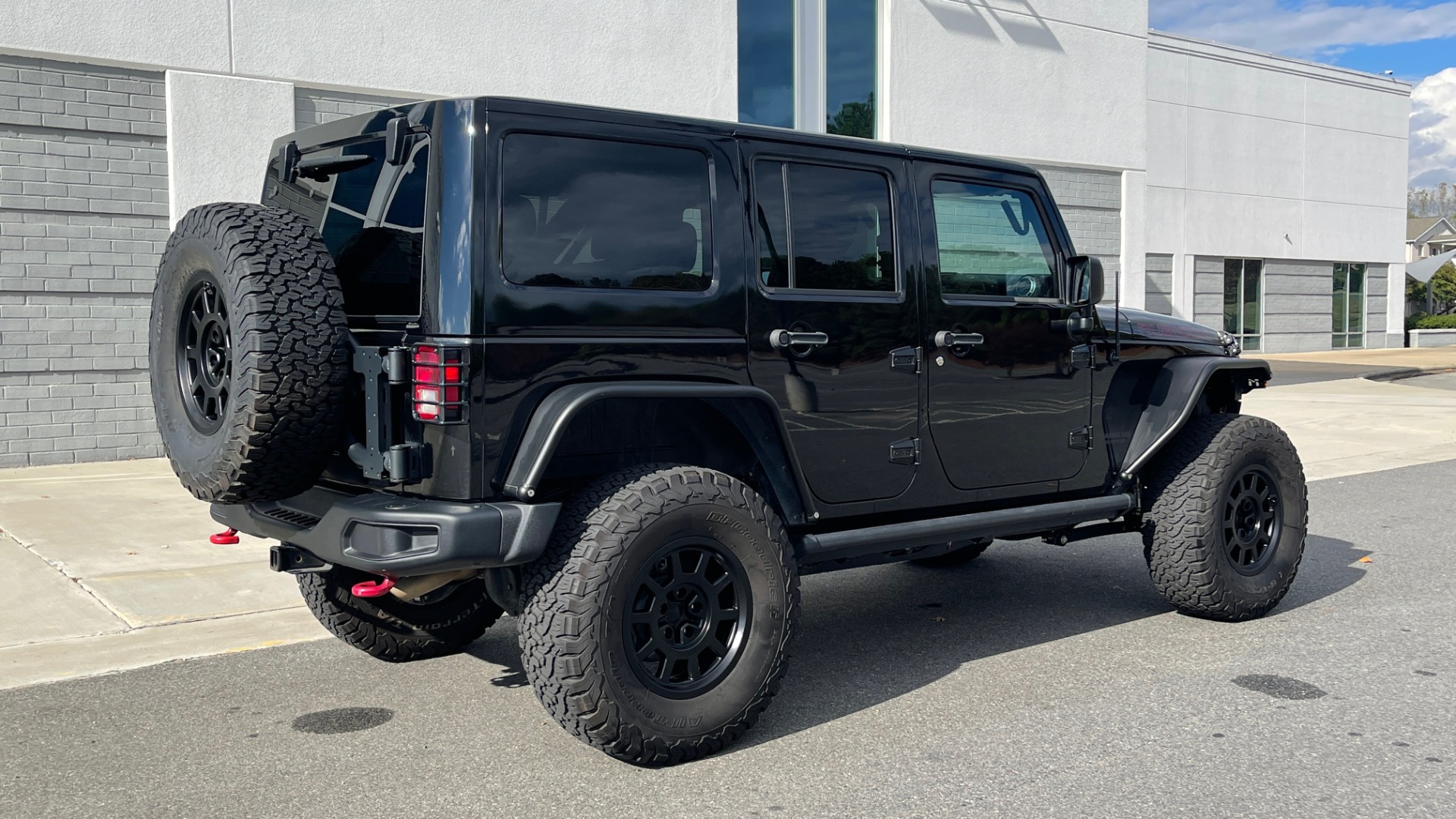 Used 2015 Jeep WRANGLER UNLIMITED RUBICON HARD ROCK 4X4 / 3.6L / 5-SPD AUTO / FREEDOM TOP for sale Sold at Formula Imports in Charlotte NC 28227 7