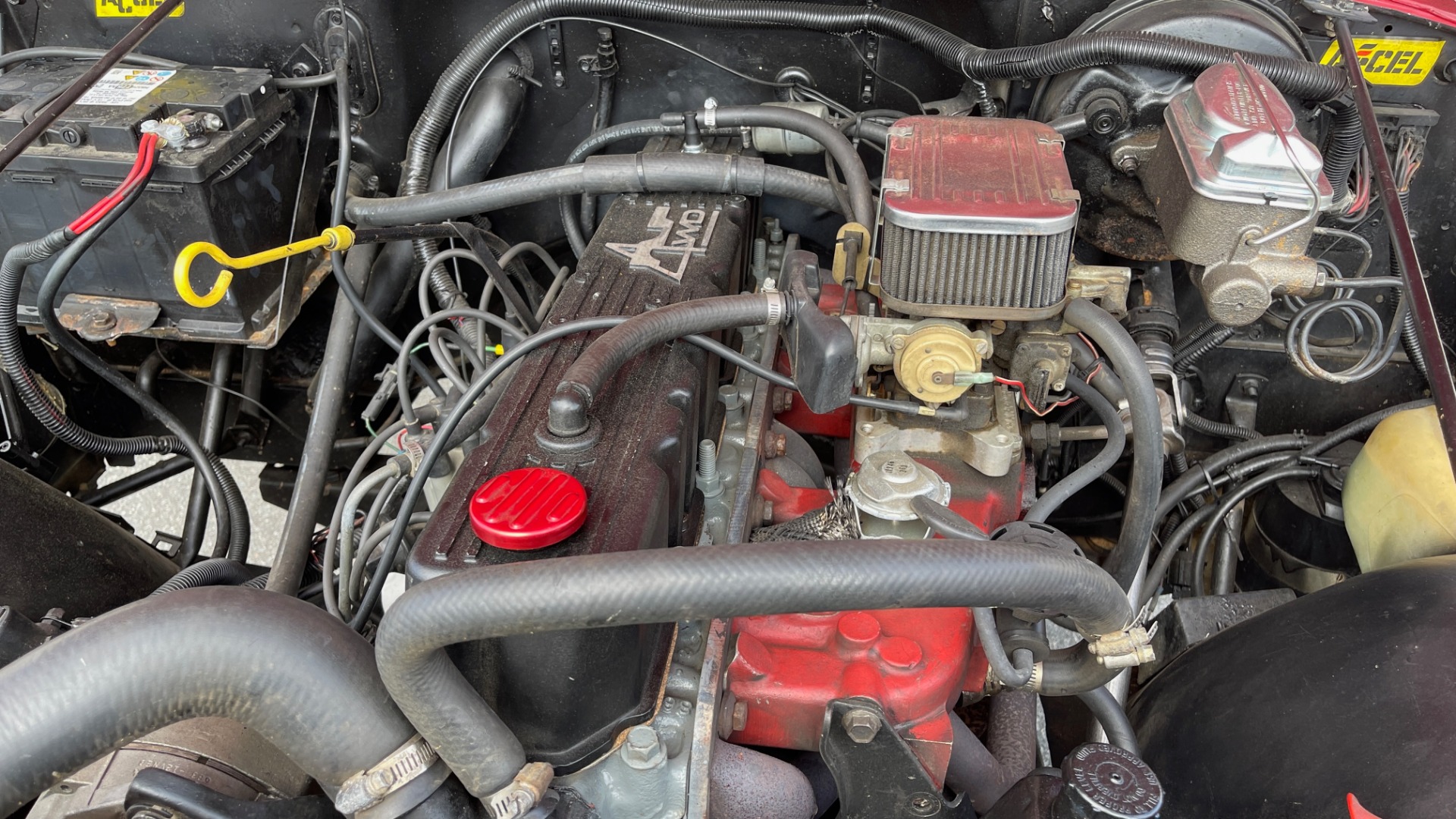 Used 1986 Jeep CJ-7 SOFT-TOP / 4X4 / 4.2L I6 / 5-SPEED MANUAL / HERTZ SPEAKERS / BFG TIRES for sale $20,999 at Formula Imports in Charlotte NC 28227 12