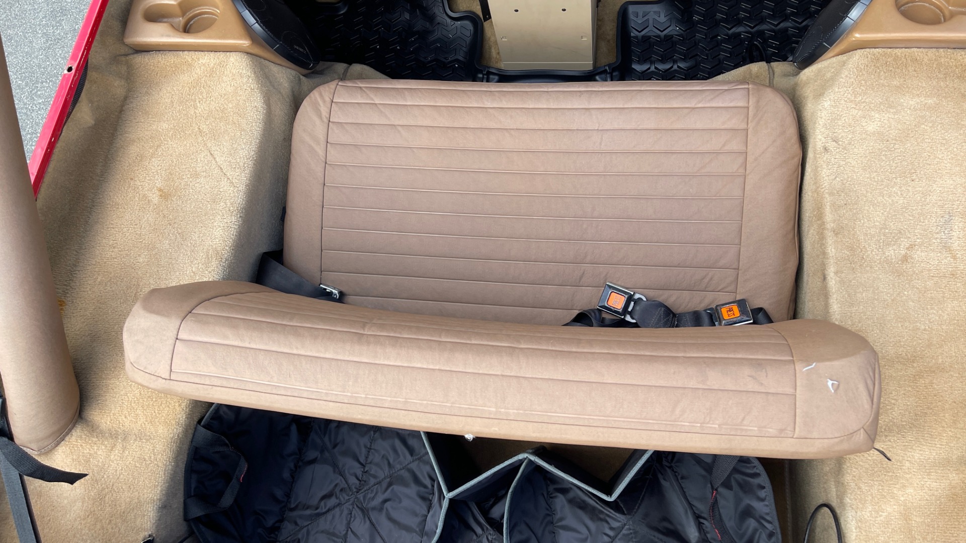 Used 1986 Jeep CJ-7 SOFT-TOP / 4X4 / 4.2L I6 / 5-SPEED MANUAL / HERTZ SPEAKERS / BFG TIRES for sale $20,999 at Formula Imports in Charlotte NC 28227 44