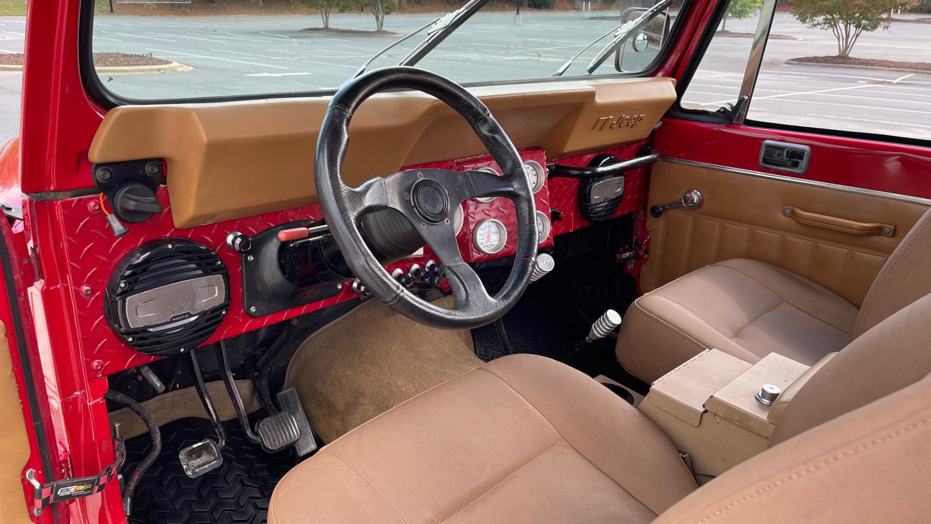 Used 1986 Jeep CJ-7 SOFT-TOP / 4X4 / 4.2L I6 / 5-SPEED MANUAL / HERTZ SPEAKERS / BFG TIRES for sale $20,999 at Formula Imports in Charlotte NC 28227 54