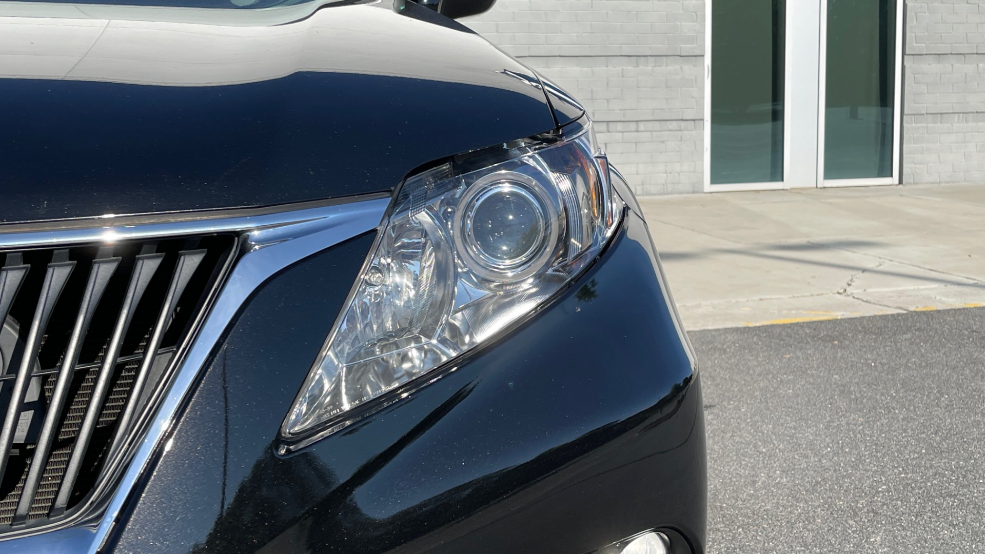Used 2011 Lexus RX 350 PREMIUM / TOWING PREP PKG / VENTILATED STS / SUNROOF / REARVIEW for sale Sold at Formula Imports in Charlotte NC 28227 12