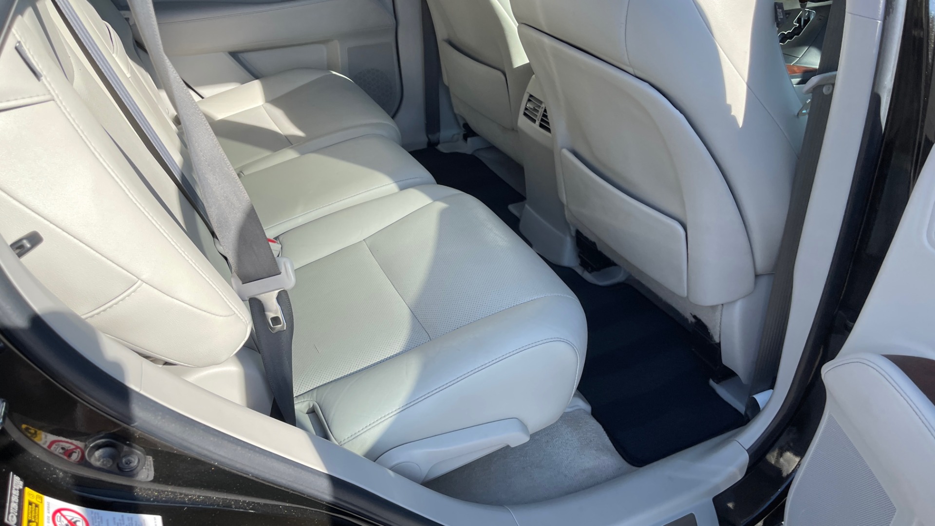 Used 2011 Lexus RX 350 PREMIUM / TOWING PREP PKG / VENTILATED STS / SUNROOF / REARVIEW for sale Sold at Formula Imports in Charlotte NC 28227 54