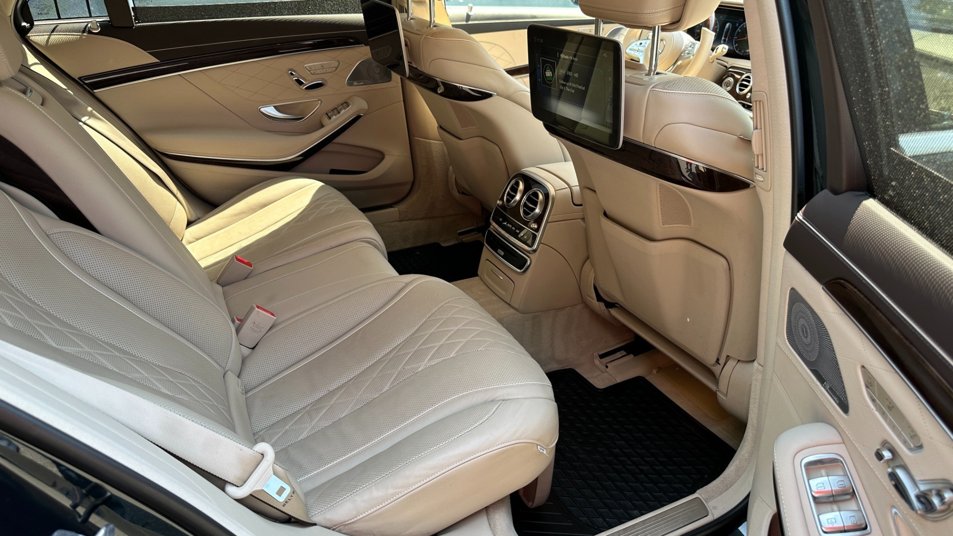 Used 2018 Mercedes-Benz S-Class S560 / EXECUTIVE PACKAGE / PREMIUM / DRIVER ASSIST for sale Sold at Formula Imports in Charlotte NC 28227 38