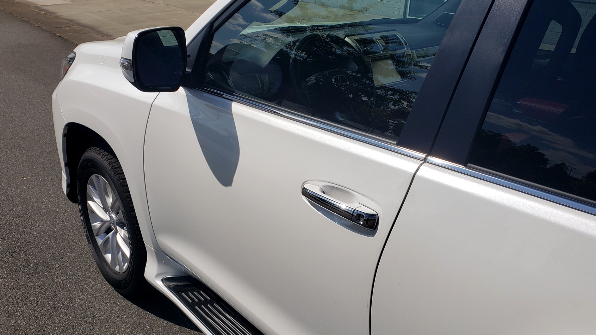 Used 2021 Lexus GX 460 PREMIUM / AWD / NAV / SUNROOF / 3-ROW / REARVIEW for sale Sold at Formula Imports in Charlotte NC 28227 10