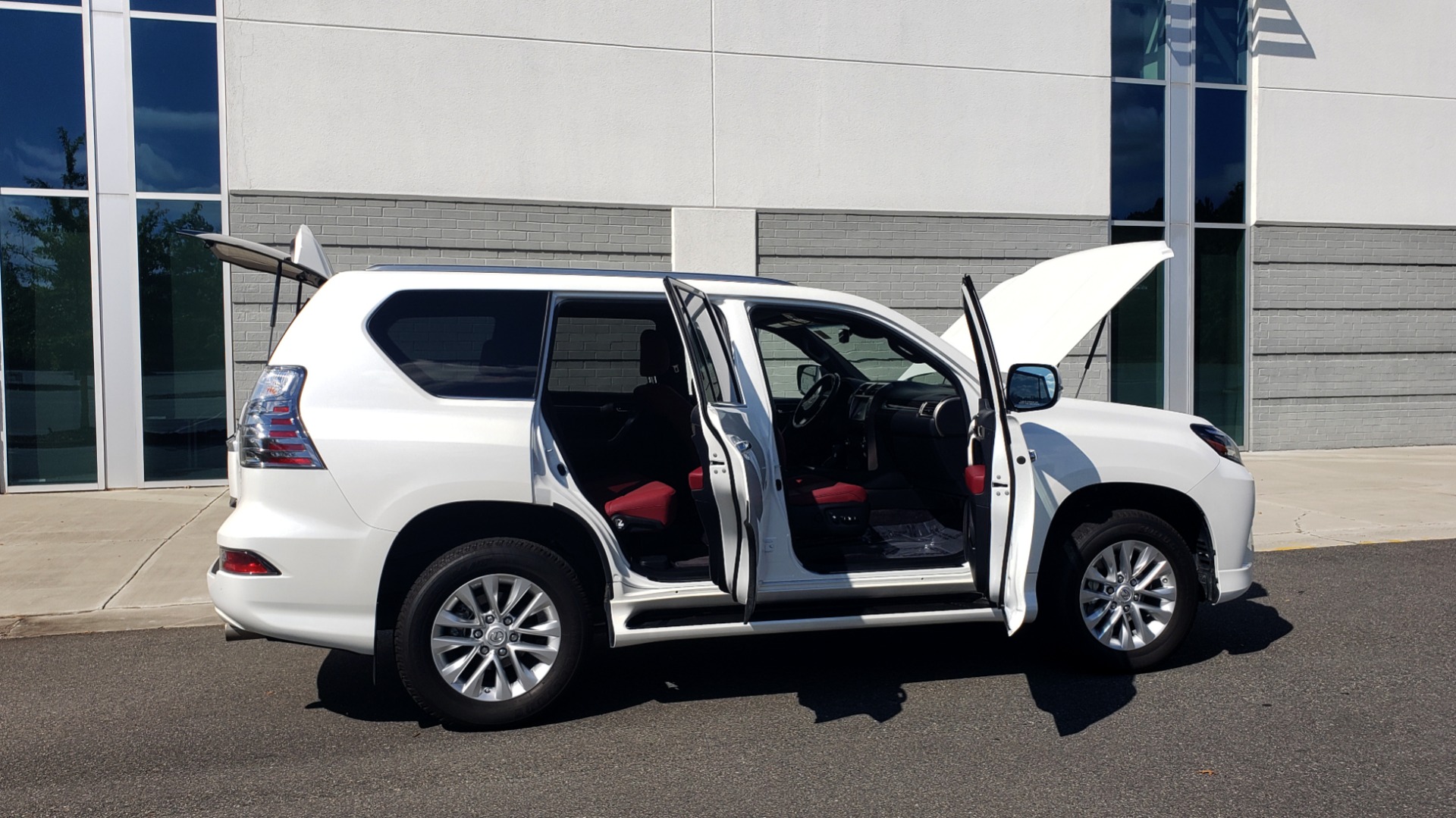 Used 2021 Lexus GX 460 PREMIUM / AWD / NAV / SUNROOF / 3-ROW / REARVIEW for sale Sold at Formula Imports in Charlotte NC 28227 12