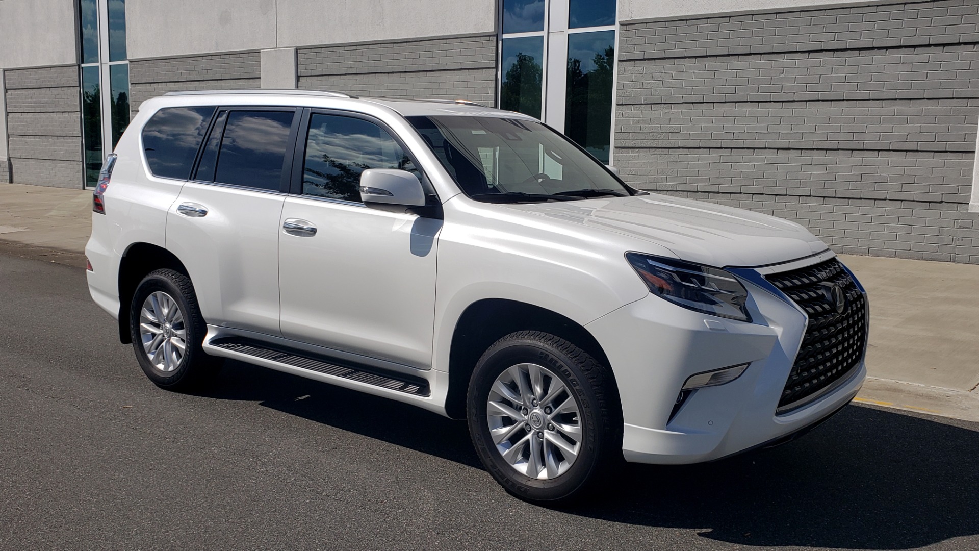 Used 2021 Lexus GX 460 PREMIUM / AWD / NAV / SUNROOF / 3-ROW / REARVIEW for sale Sold at Formula Imports in Charlotte NC 28227 7