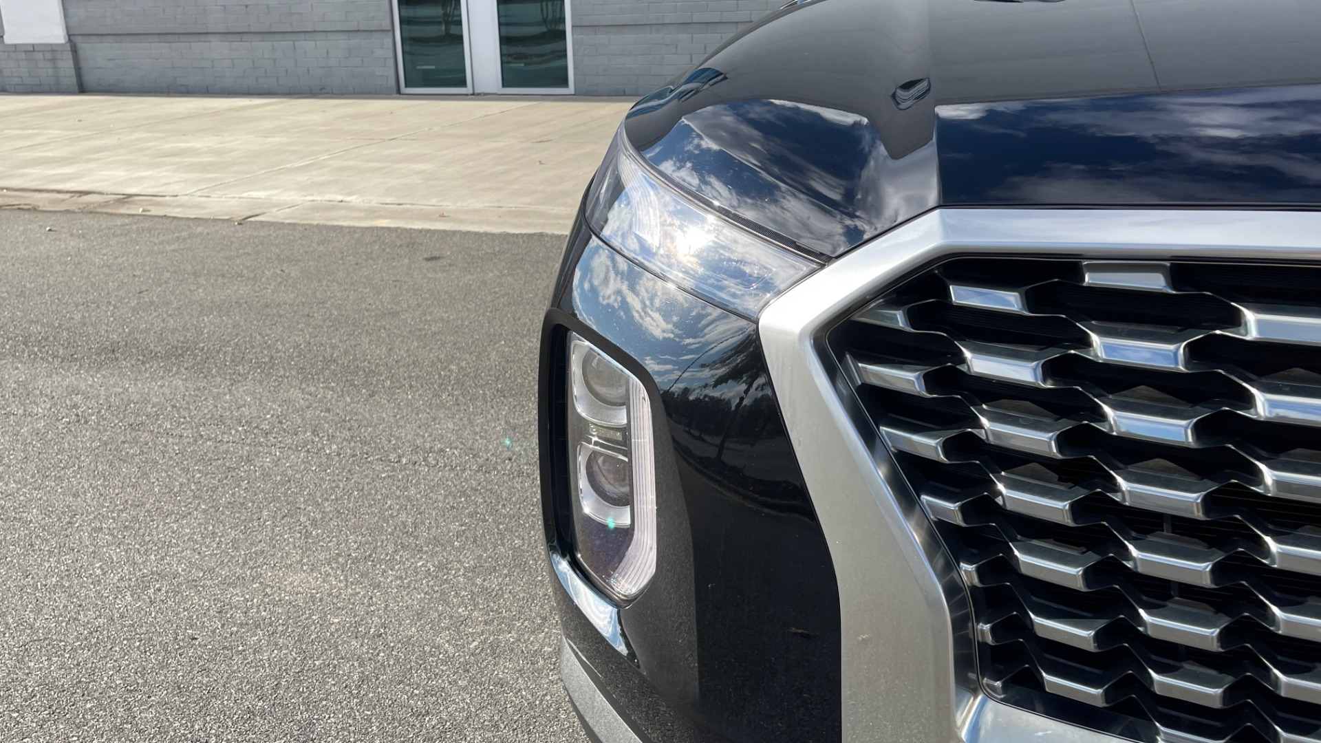 Used 2020 Hyundai PALISADE SEL / 3.8L V6 / FWD / 8-SPD AUTO / SUNROOF / 3-ROW / REARVIEW for sale Sold at Formula Imports in Charlotte NC 28227 10