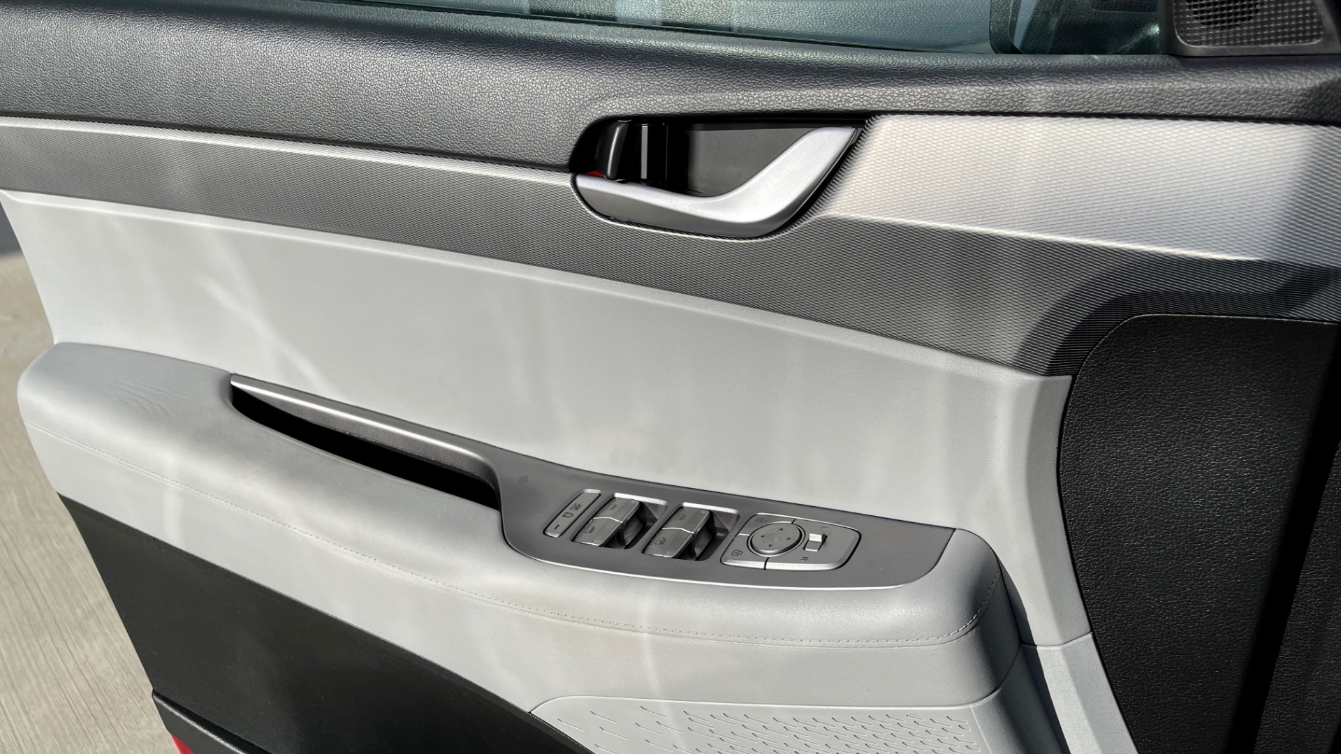 Used 2020 Hyundai PALISADE SEL / 3.8L V6 / FWD / 8-SPD AUTO / SUNROOF / 3-ROW / REARVIEW for sale Sold at Formula Imports in Charlotte NC 28227 22
