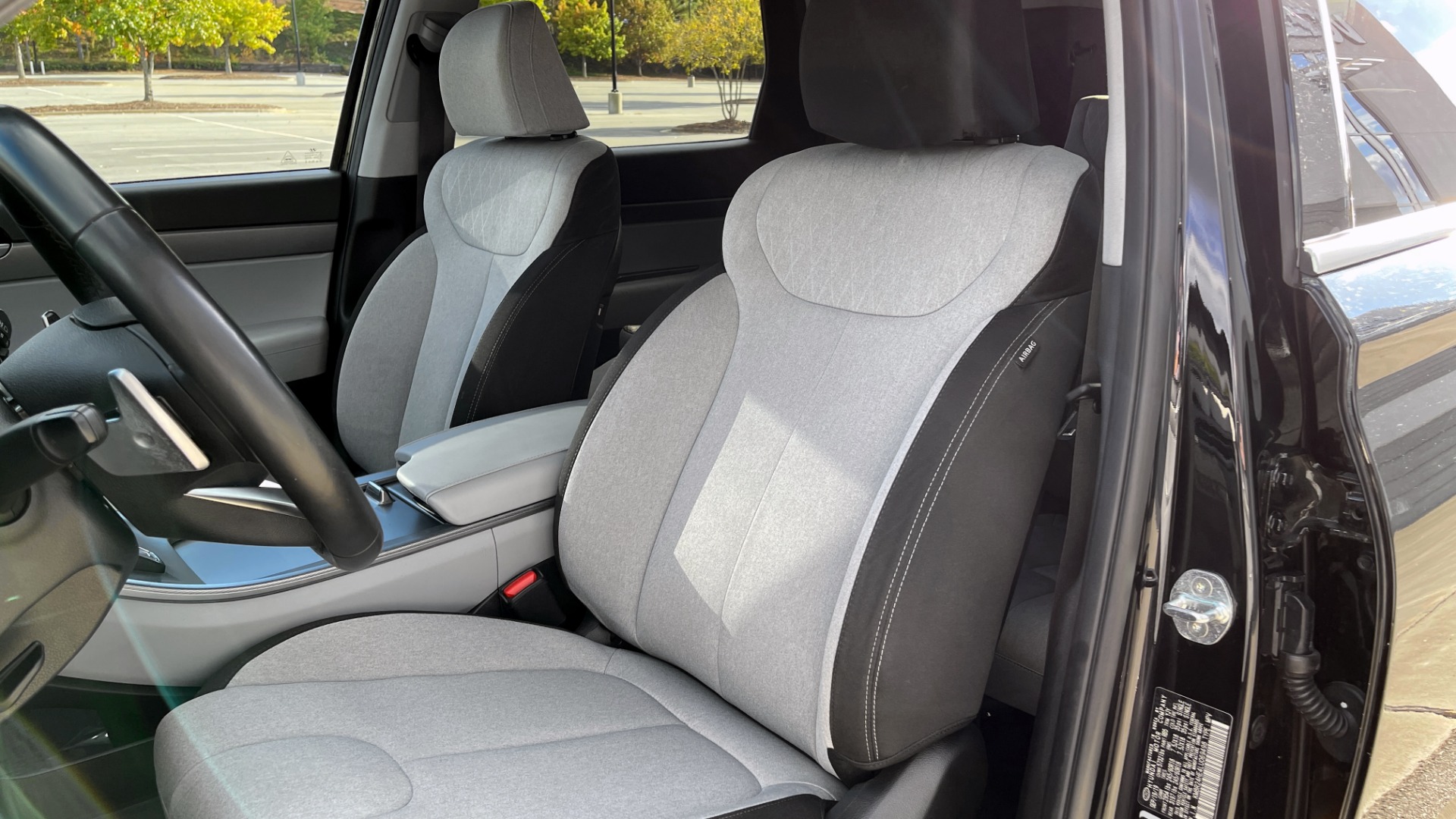 Used 2020 Hyundai PALISADE SEL / 3.8L V6 / FWD / 8-SPD AUTO / SUNROOF / 3-ROW / REARVIEW for sale Sold at Formula Imports in Charlotte NC 28227 24