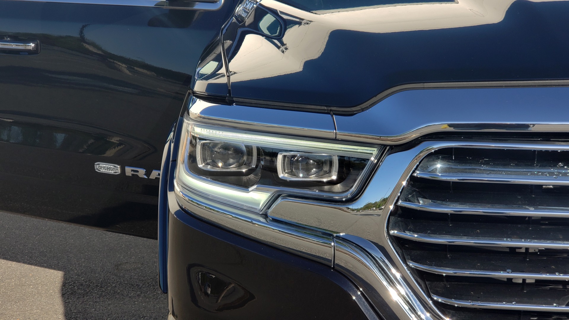 Used 2021 Ram 1500 LONGHORN LIMITED 4X4 / 5.7L HEMI / CREWCAB / H/K SND / PANO-ROOF / REARVIEW for sale Sold at Formula Imports in Charlotte NC 28227 22