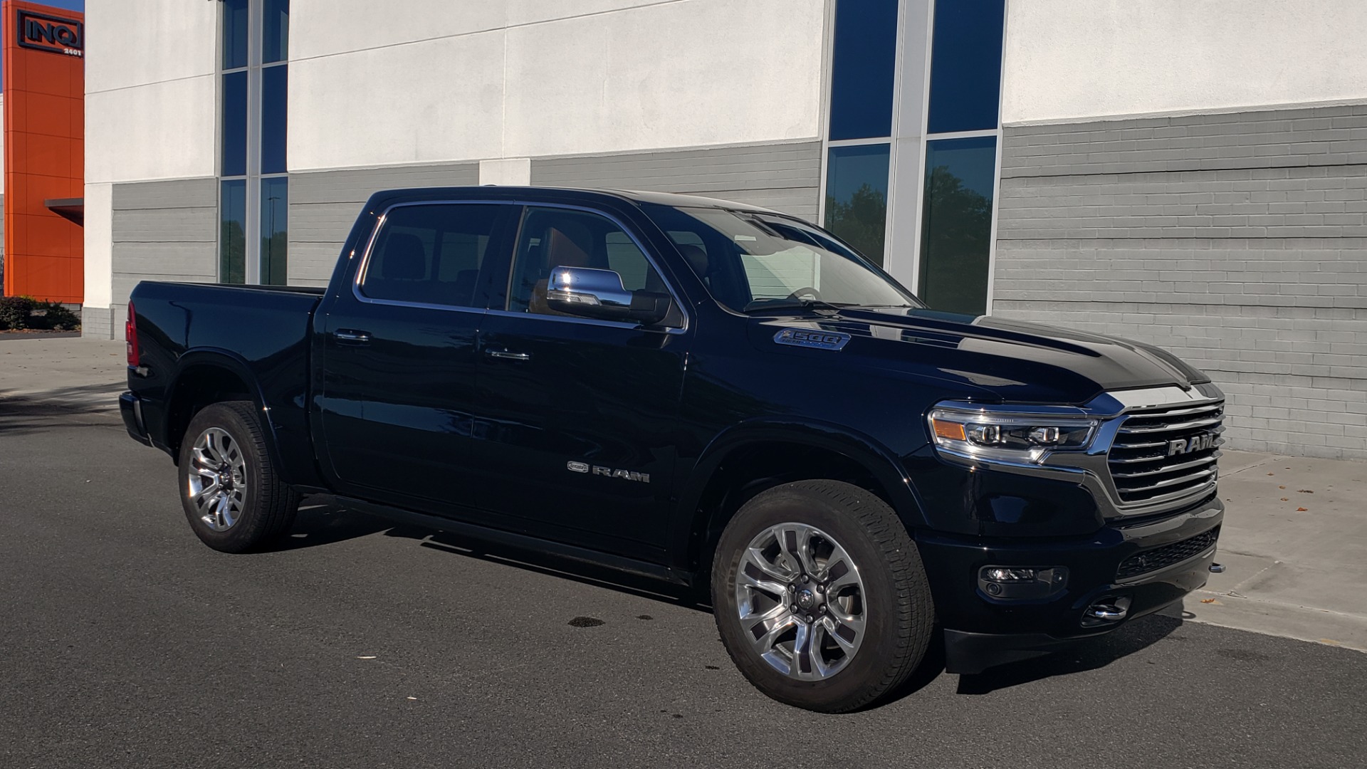 Used 2021 Ram 1500 LONGHORN LIMITED 4X4 / 5.7L HEMI / CREWCAB / H/K SND / PANO-ROOF / REARVIEW for sale Sold at Formula Imports in Charlotte NC 28227 6