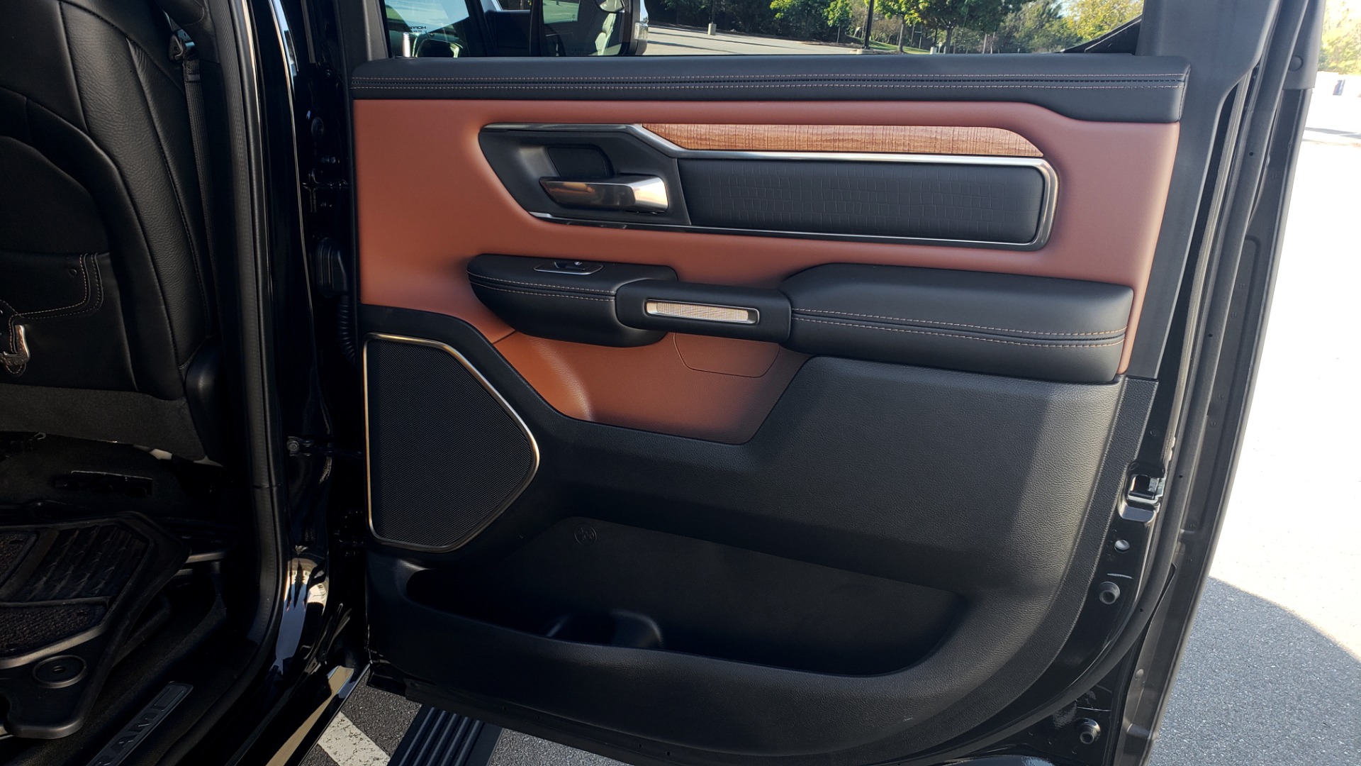 Used 2021 Ram 1500 LONGHORN LIMITED 4X4 / 5.7L HEMI / CREWCAB / H/K SND / PANO-ROOF / REARVIEW for sale $65,999 at Formula Imports in Charlotte NC 28227 66