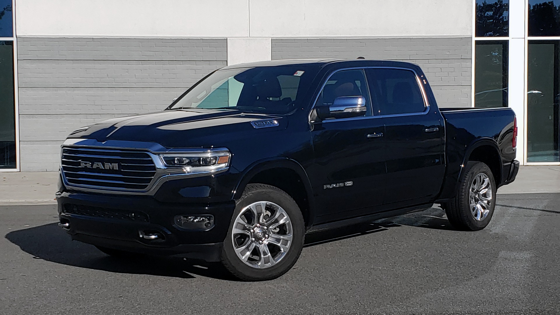 Used 2021 Ram 1500 LONGHORN LIMITED 4X4 / 5.7L HEMI / CREWCAB / H/K SND / PANO-ROOF / REARVIEW for sale $65,999 at Formula Imports in Charlotte NC 28227 1