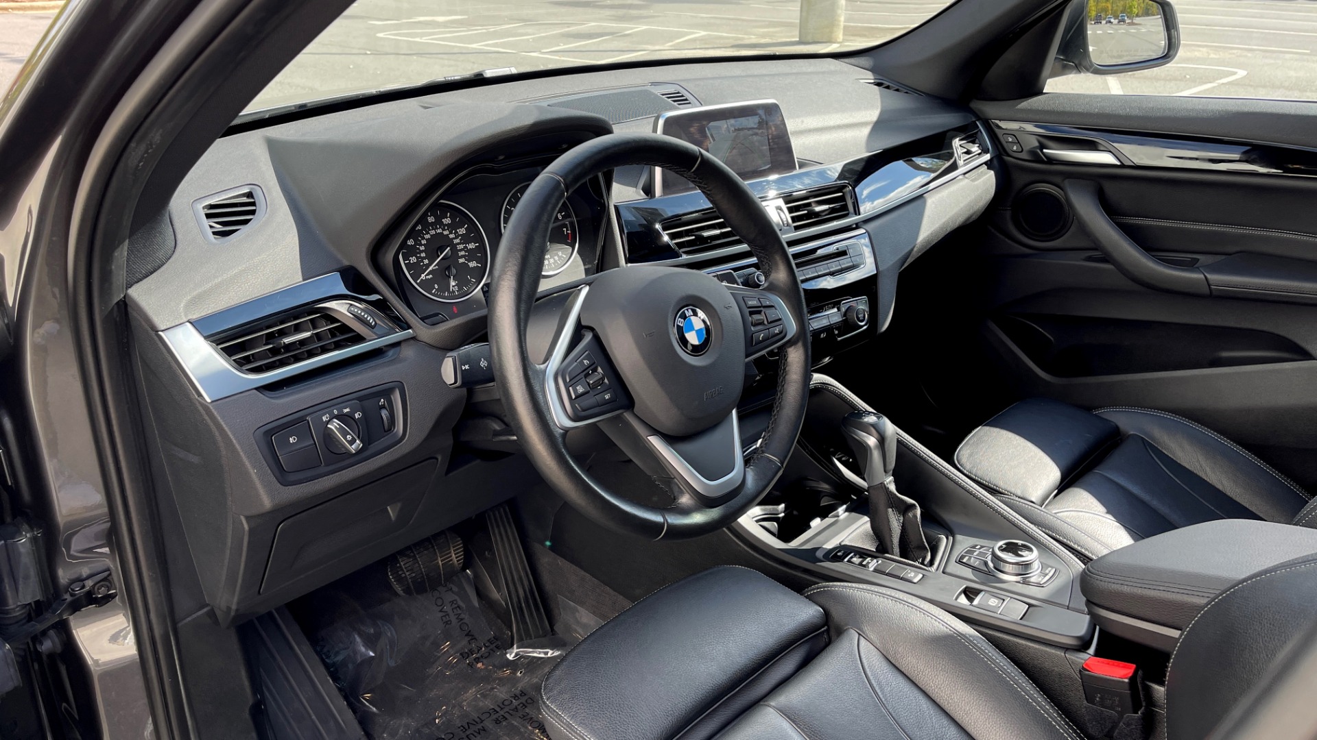 Used 2018 BMW X1 XDRIVE28I / CONV PKG / NAV / HTD STS & STRNG WHL / REARVIEW for sale Sold at Formula Imports in Charlotte NC 28227 25