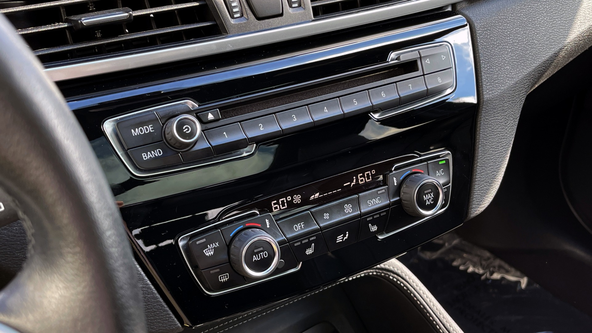 Used 2018 BMW X1 XDRIVE28I / CONV PKG / NAV / HTD STS & STRNG WHL / REARVIEW for sale Sold at Formula Imports in Charlotte NC 28227 37