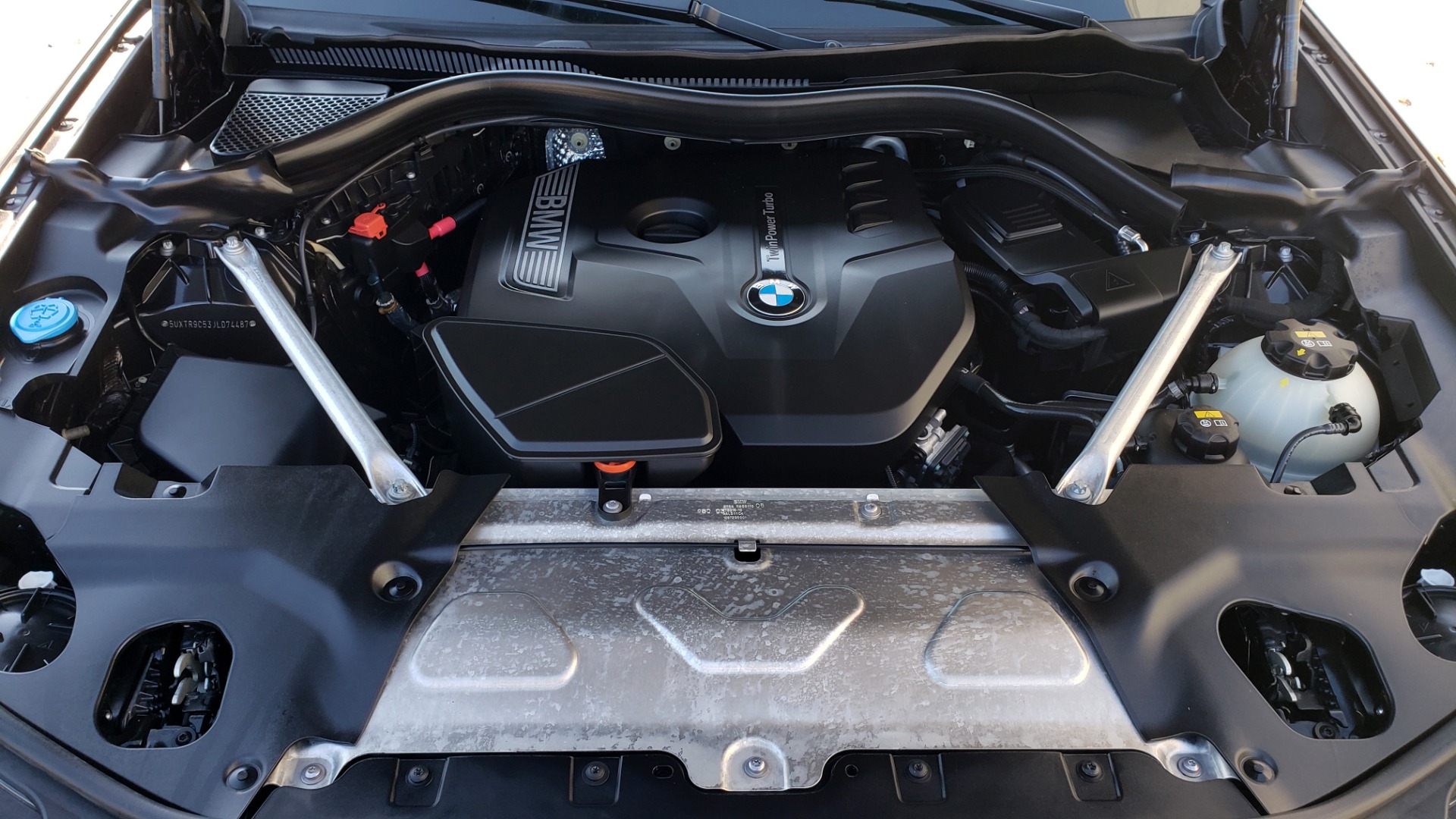 Used 2018 BMW X3 XDRIVE30I / NAV / PARK ASST / PANO-ROOF / HTD STS / REARVIEW for sale Sold at Formula Imports in Charlotte NC 28227 14