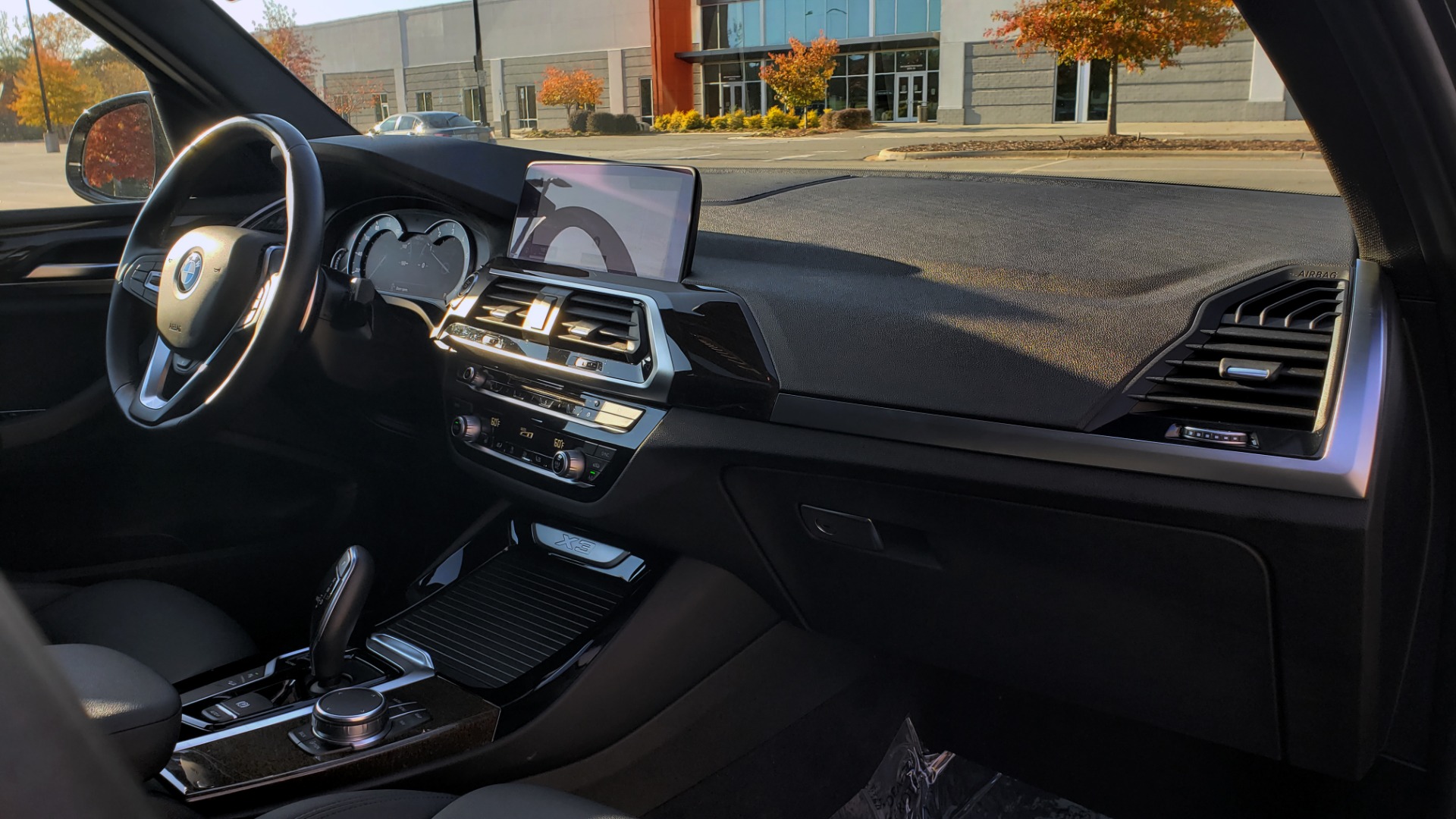 Used 2018 BMW X3 XDRIVE30I / NAV / PARK ASST / PANO-ROOF / HTD STS / REARVIEW for sale Sold at Formula Imports in Charlotte NC 28227 68