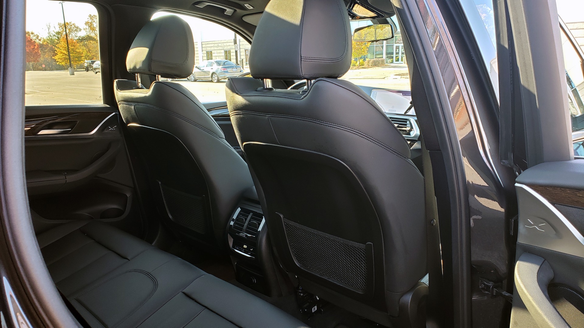 Used 2018 BMW X3 XDRIVE30I / NAV / PARK ASST / PANO-ROOF / HTD STS / REARVIEW for sale Sold at Formula Imports in Charlotte NC 28227 75