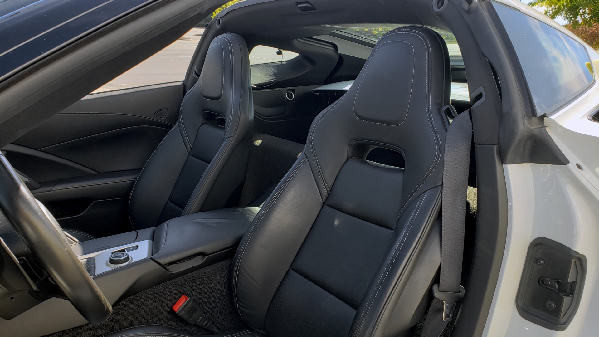 Used 2014 Chevrolet CORVETTE STINGRAY Z51 1LT COUPE / 6.2L V8 / 7-SPD MANUAL / NAV / BOSE / REARVIEW for sale $47,495 at Formula Imports in Charlotte NC 28227 47