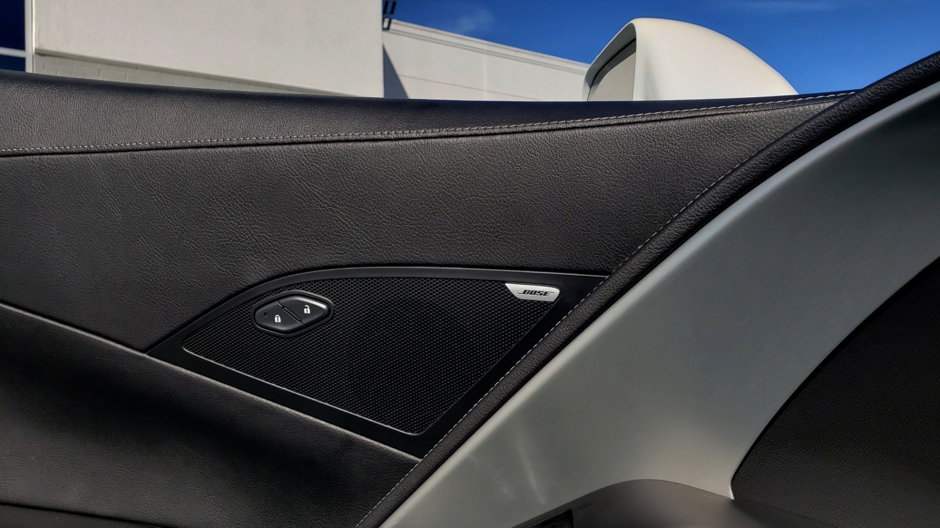 Used 2014 Chevrolet CORVETTE STINGRAY Z51 1LT COUPE / 6.2L V8 / 7-SPD MANUAL / NAV / BOSE / REARVIEW for sale $47,495 at Formula Imports in Charlotte NC 28227 51