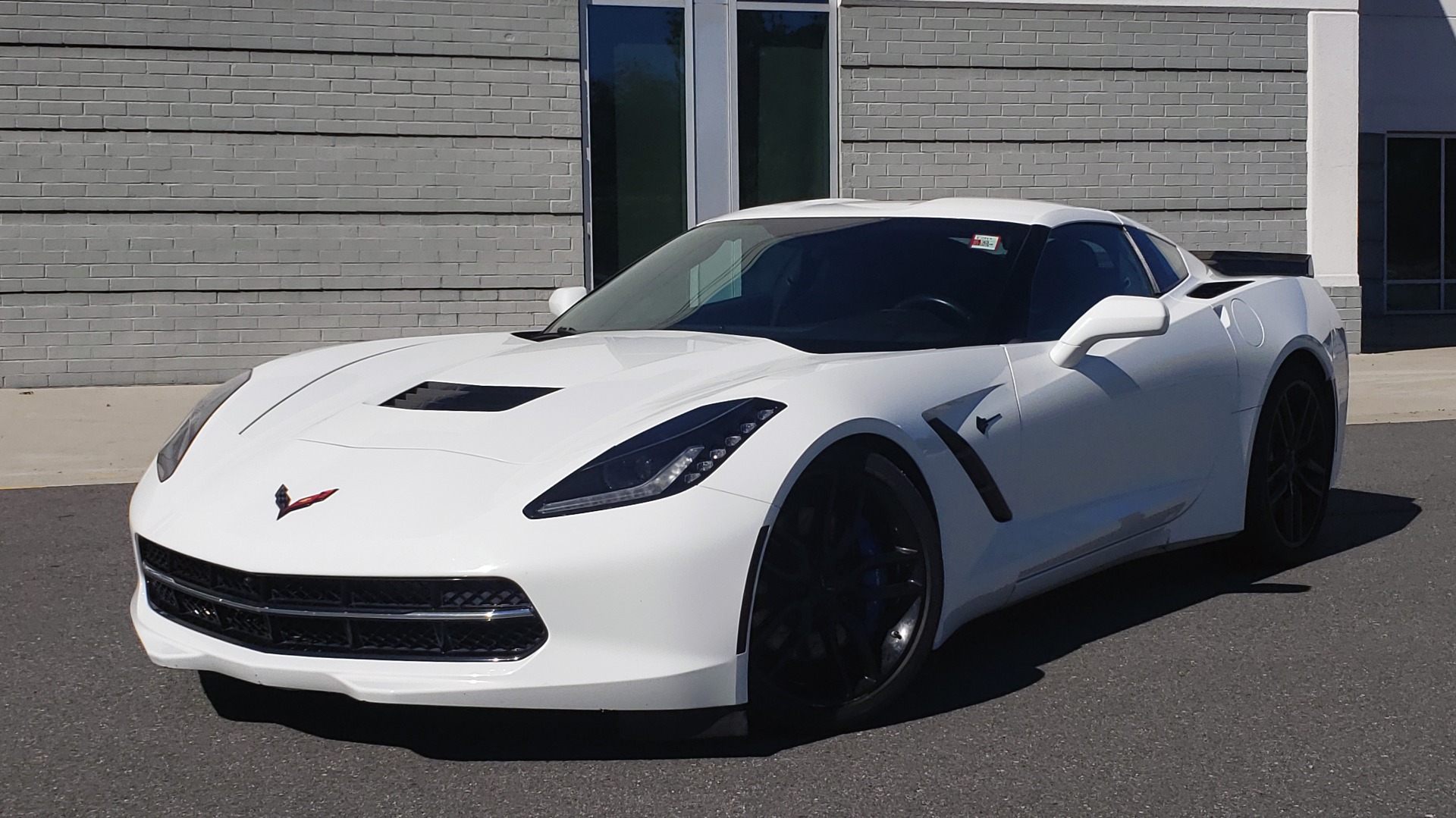 Used 2014 Chevrolet CORVETTE STINGRAY Z51 1LT COUPE / 6.2L V8 / 7-SPD MANUAL / NAV / BOSE / REARVIEW for sale $47,495 at Formula Imports in Charlotte NC 28227 1