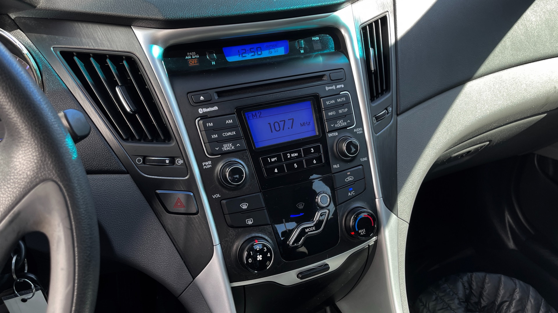Used 2011 Hyundai SONATA GLS 2.4L SEDAN / AUTO / BLUETOOTH / A/C / 16IN ALLOY WHEELS for sale Sold at Formula Imports in Charlotte NC 28227 36