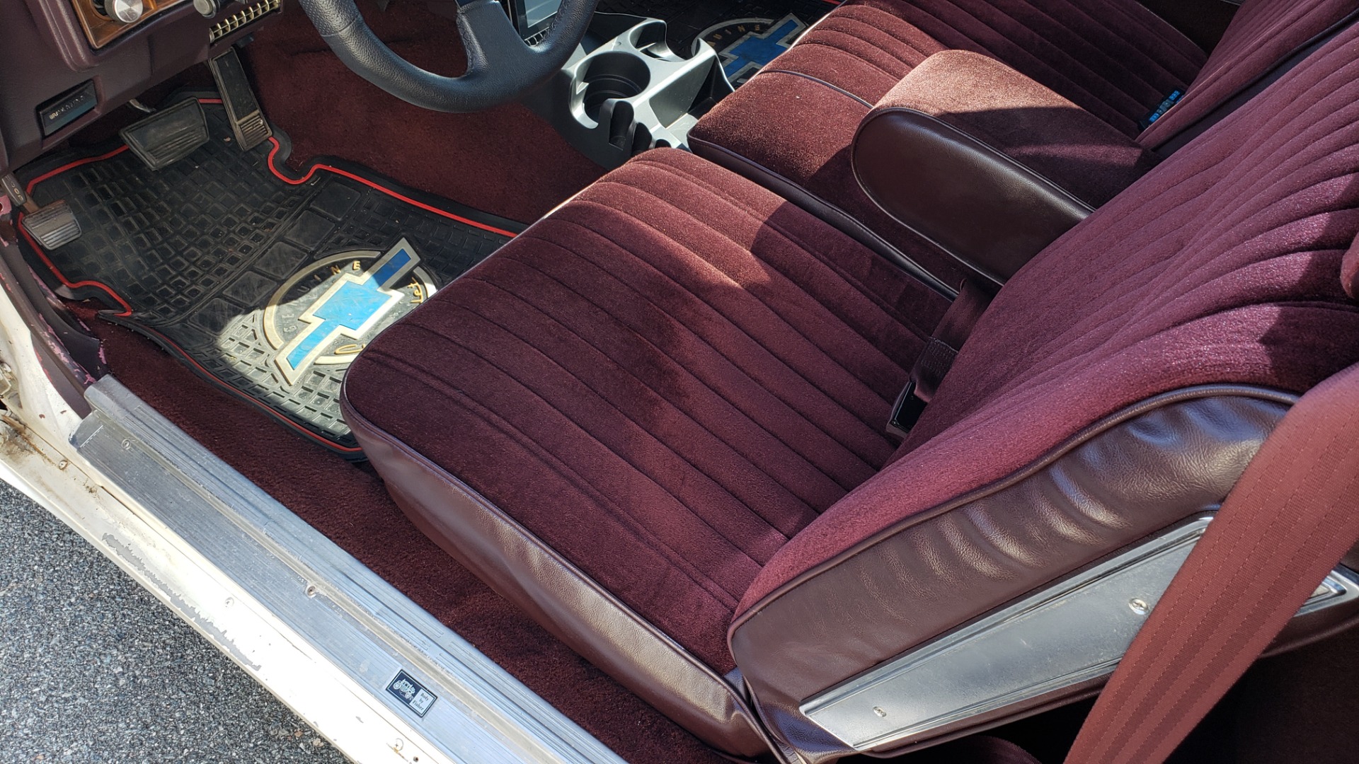 Used 1979 Chevrolet EL CAMINO SS / NEW 350 V8 / AUTO / COWL HOOD / CUSTOM SOUND / FLOWMASTERS for sale Sold at Formula Imports in Charlotte NC 28227 42