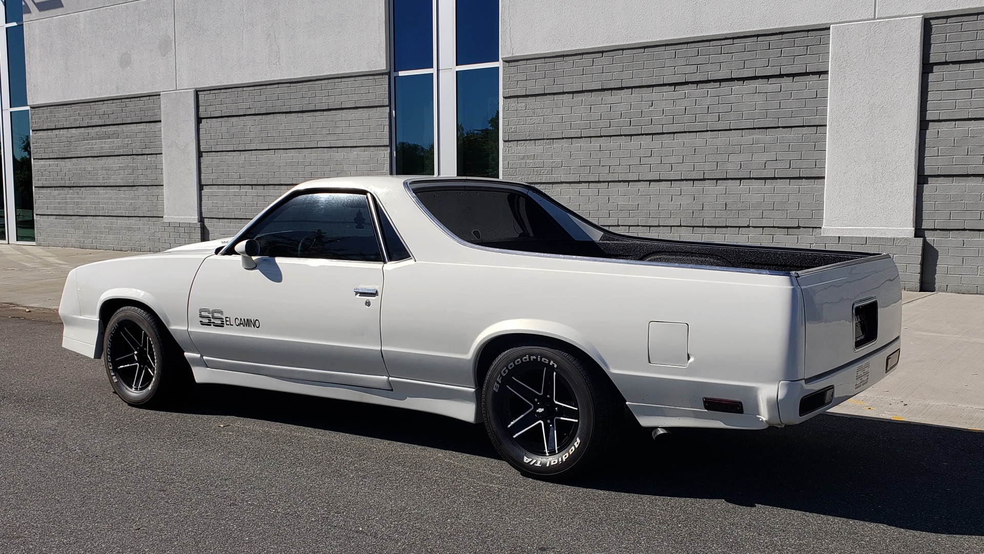Used 1979 Chevrolet EL CAMINO SS / NEW 350 V8 / AUTO / COWL HOOD / CUSTOM SOUND / FLOWMASTERS for sale Sold at Formula Imports in Charlotte NC 28227 9
