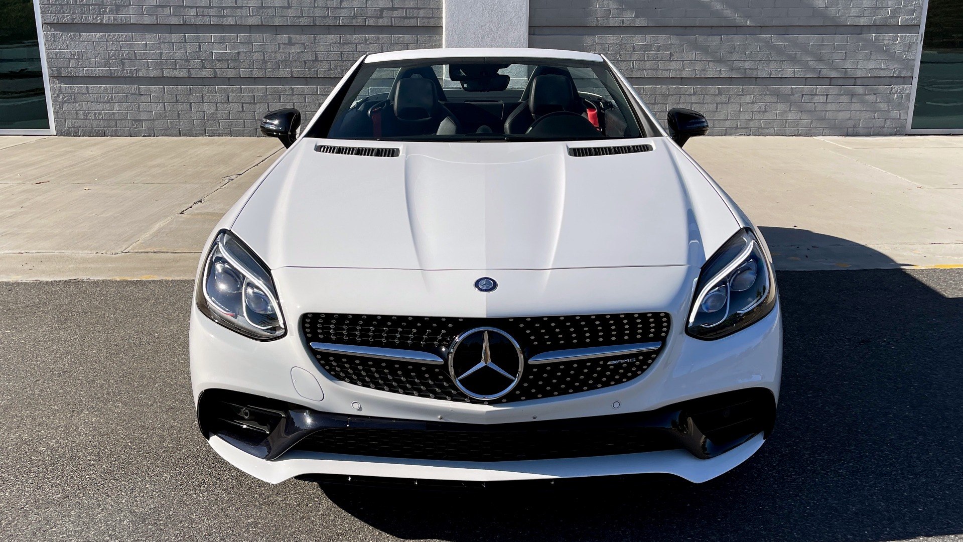 Used 2017 Mercedes-Benz SLC 43 AMG ROADSTER / PREM 3 / NAV / NIGHT PKG / REARVIEW for sale $52,750 at Formula Imports in Charlotte NC 28227 11