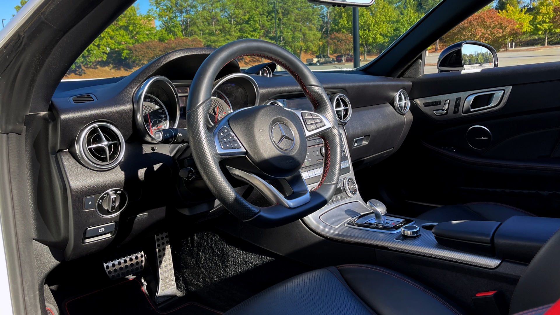 Used 2017 Mercedes-Benz SLC 43 AMG ROADSTER / PREM 3 / NAV / NIGHT PKG / REARVIEW for sale $52,750 at Formula Imports in Charlotte NC 28227 26