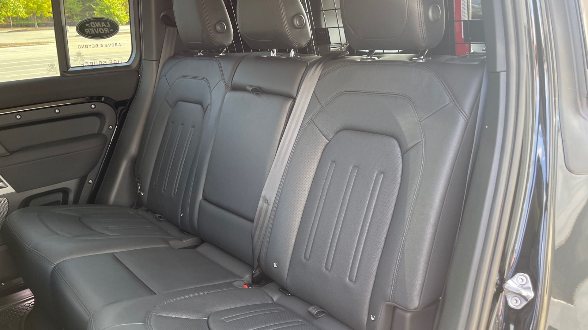 Used 2022 Land Rover DEFENDER 110 S / TREK PACK / AIR SUSP / OFF-ROAD PACK / 11.4 TOUCHSCREEN for sale Sold at Formula Imports in Charlotte NC 28227 118