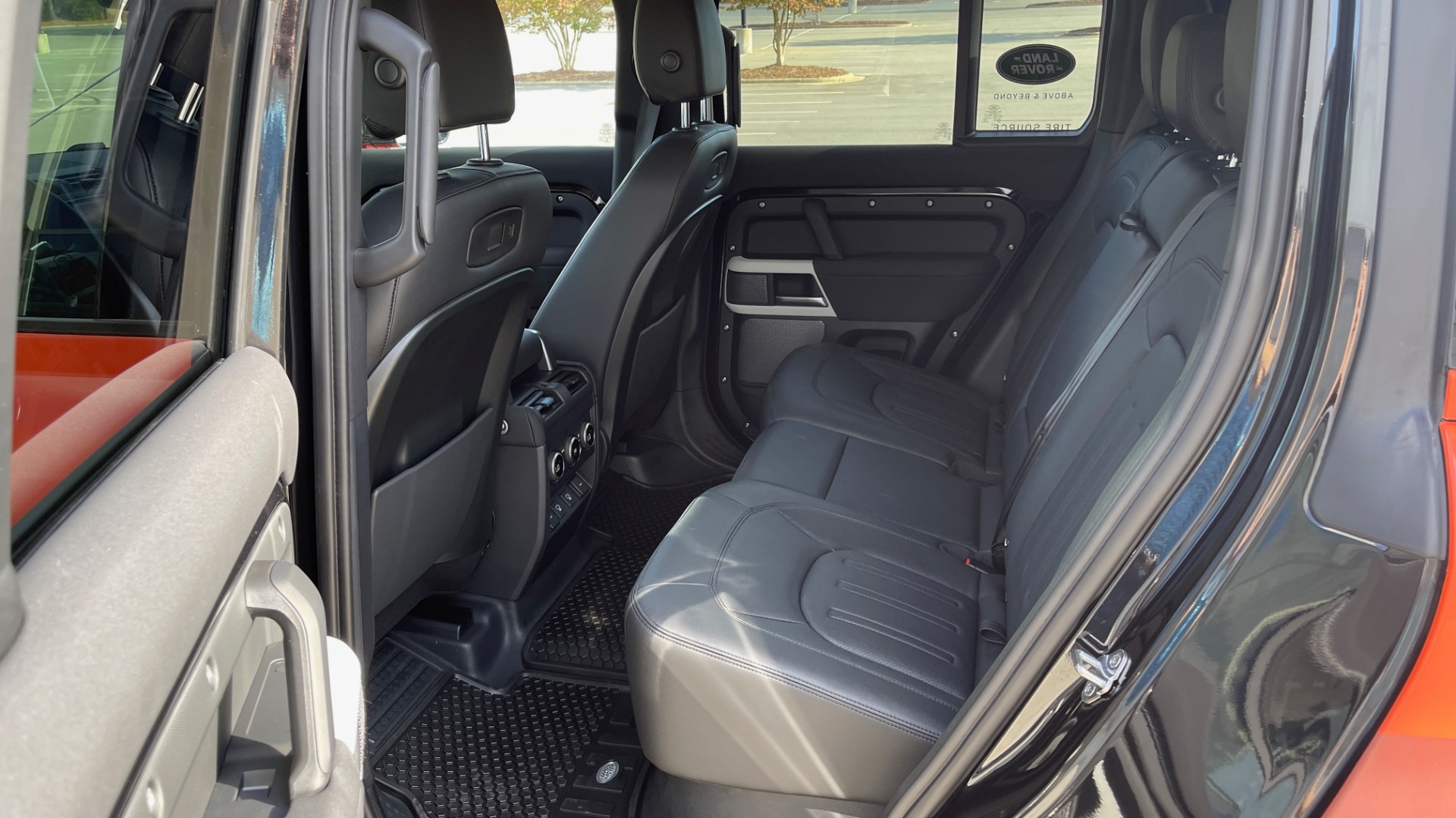Used 2022 Land Rover DEFENDER 110 S / TREK PACK / AIR SUSP / OFF-ROAD PACK / 11.4 TOUCHSCREEN for sale Sold at Formula Imports in Charlotte NC 28227 123