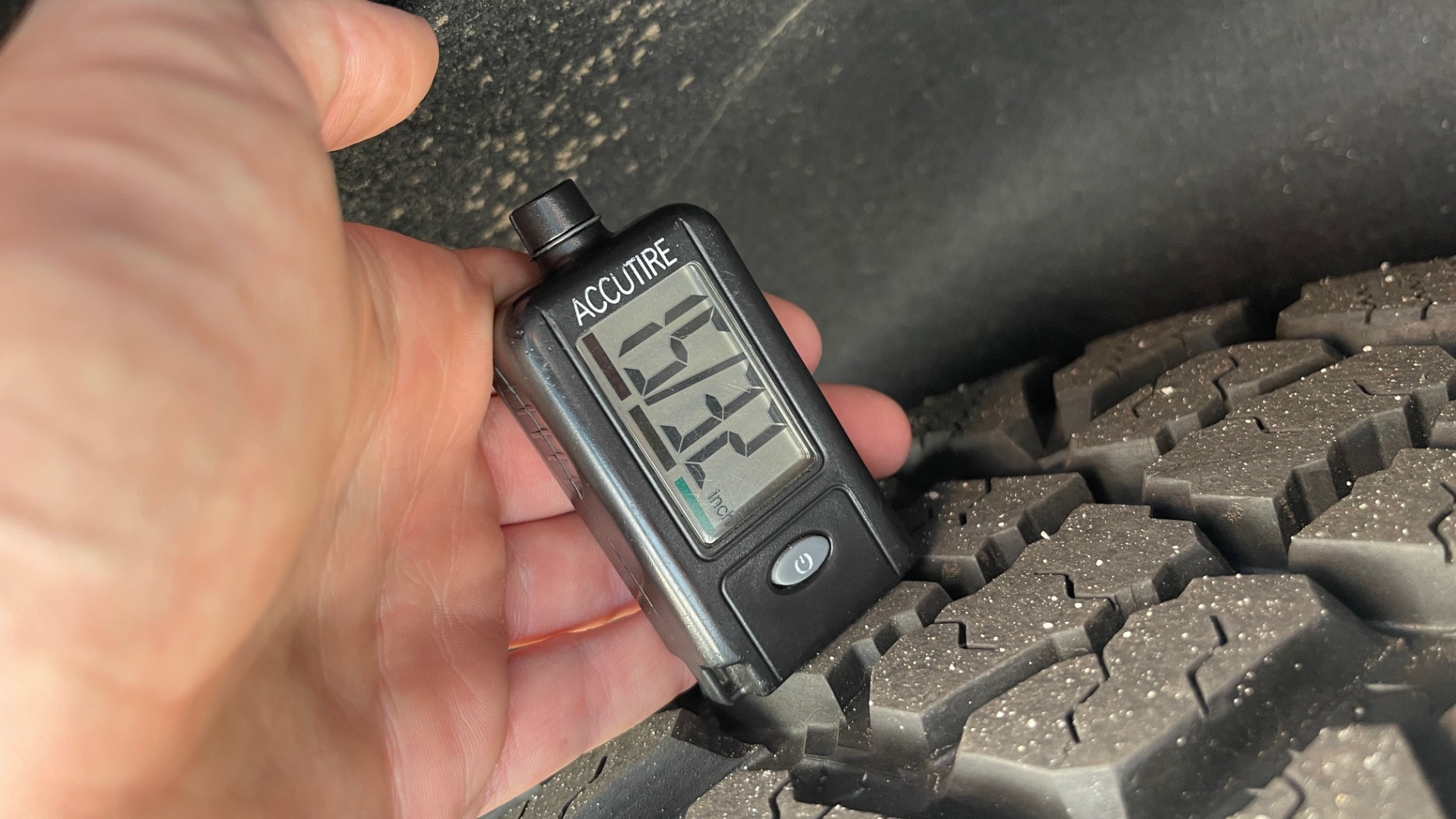 Used 2022 Land Rover DEFENDER 110 S / TREK PACK / AIR SUSP / OFF-ROAD PACK / 11.4 TOUCHSCREEN for sale Sold at Formula Imports in Charlotte NC 28227 139