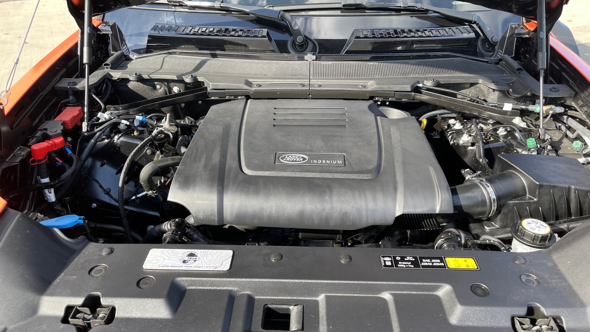 Used 2022 Land Rover DEFENDER 110 S / TREK PACK / AIR SUSP / OFF-ROAD PACK / 11.4 TOUCHSCREEN for sale Sold at Formula Imports in Charlotte NC 28227 20