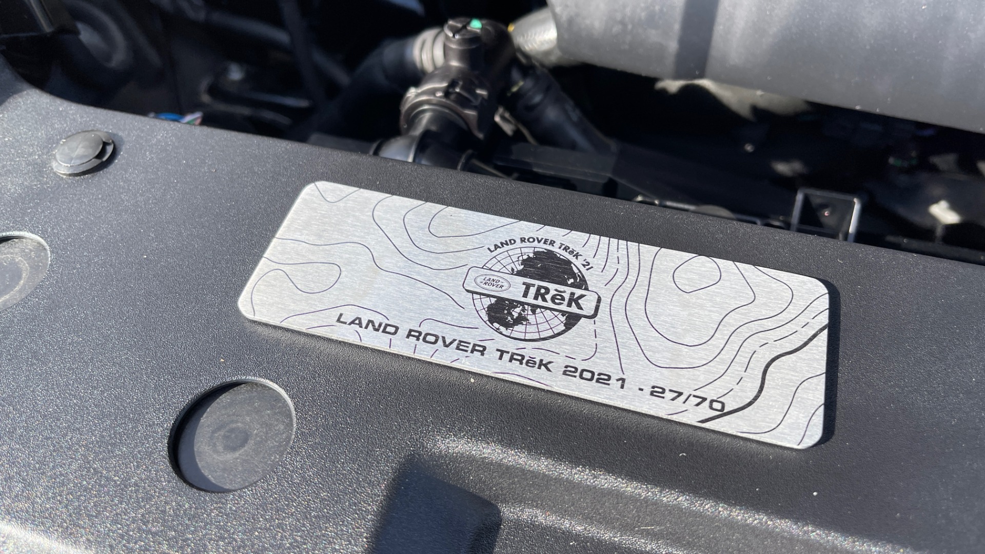 Used 2022 Land Rover DEFENDER 110 S / TREK PACK / AIR SUSP / OFF-ROAD PACK / 11.4 TOUCHSCREEN for sale Sold at Formula Imports in Charlotte NC 28227 21