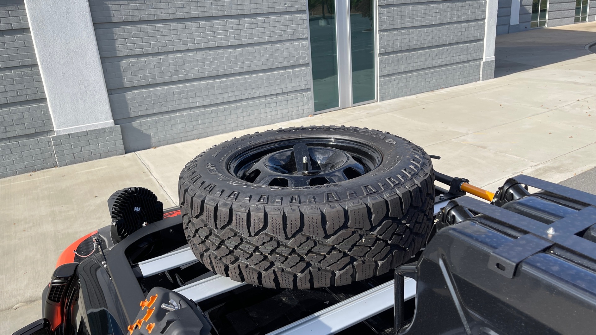 Used 2022 Land Rover DEFENDER 110 S / TREK PACK / AIR SUSP / OFF-ROAD PACK / 11.4 TOUCHSCREEN for sale Sold at Formula Imports in Charlotte NC 28227 49