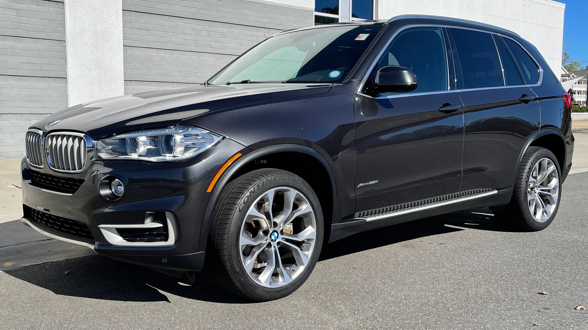 Used 2017 BMW X5 XDRIVE35I PREMIUM / NAV / SUNROOF / DRVR ASST / H/K SND / CAMERA for sale Sold at Formula Imports in Charlotte NC 28227 2