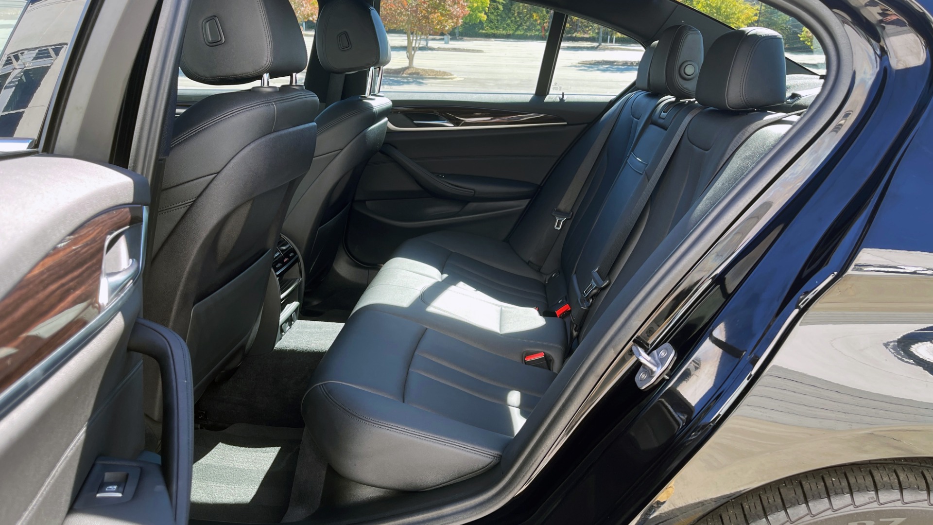Used 2018 BMW 5 SERIES 530I XDRIVE 2.0L / 8-SPD AUTO / NAV / SUNROOF / REARVIEW for sale Sold at Formula Imports in Charlotte NC 28227 48