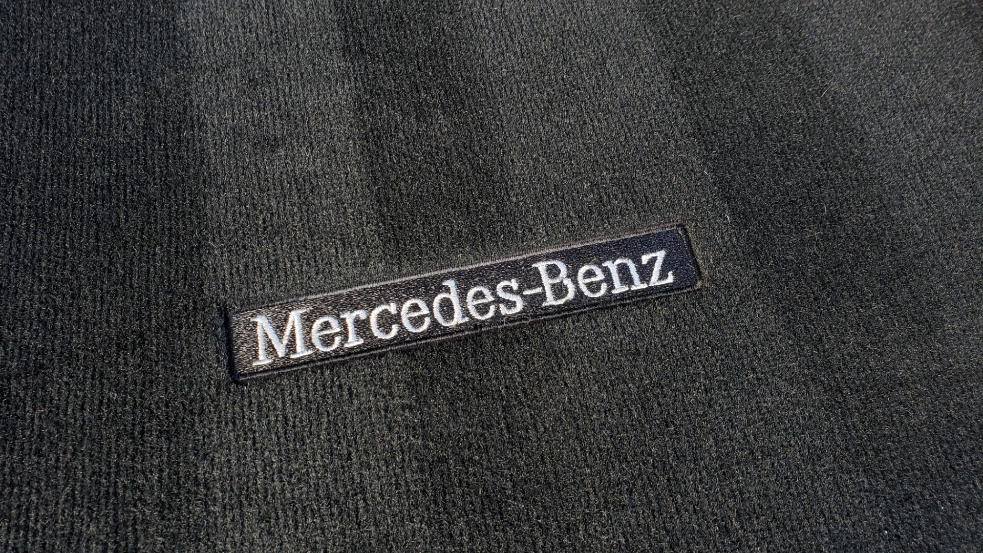 Used 2019 Mercedes-Benz GLC 300 4MATIC PREMIUM / KEYLESS-GO / PANO-ROOF / BSA / HTD STS for sale $39,195 at Formula Imports in Charlotte NC 28227 17