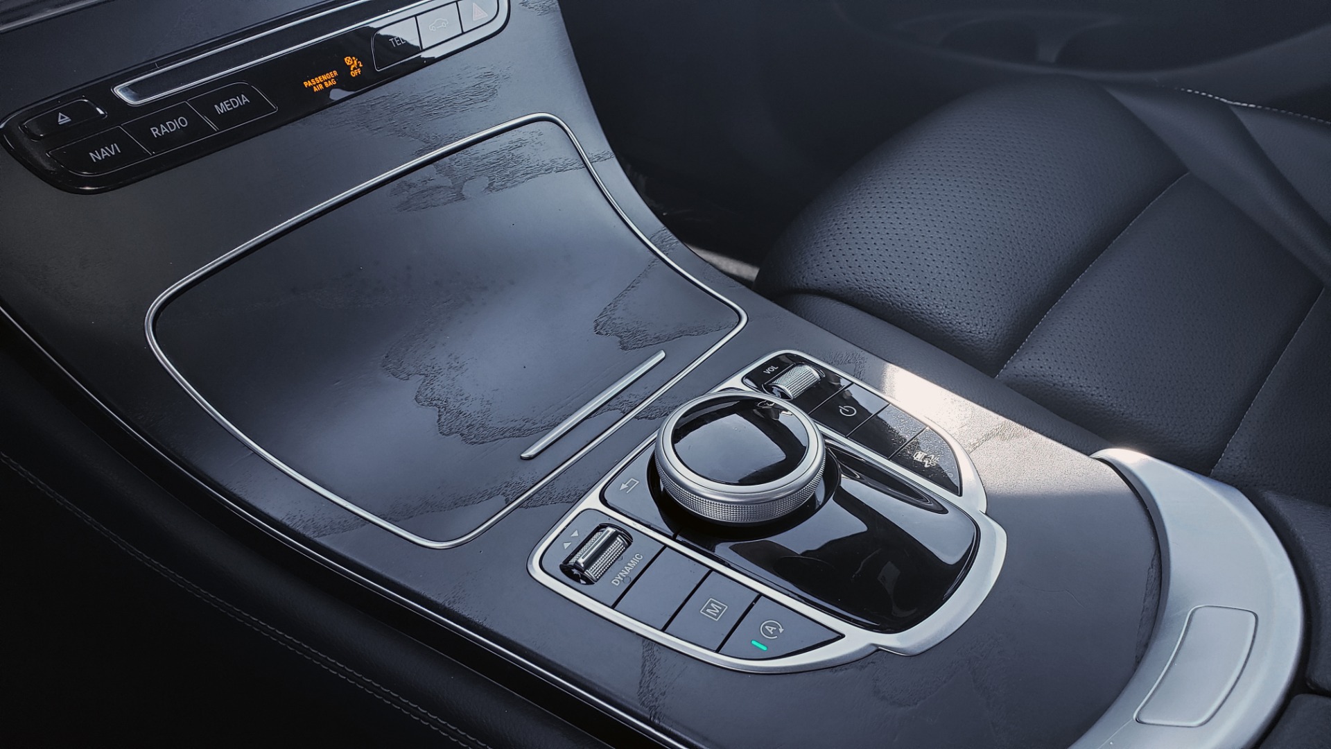 Used 2019 Mercedes-Benz GLC 300 4MATIC PREMIUM / KEYLESS-GO / PANO-ROOF / BSA / HTD STS for sale $39,195 at Formula Imports in Charlotte NC 28227 53
