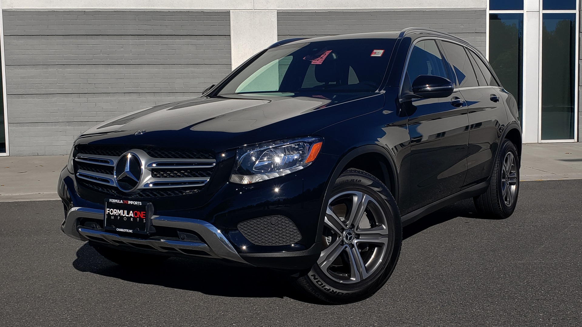 Used 2019 Mercedes-Benz GLC 300 4MATIC PREMIUM / KEYLESS-GO / PANO-ROOF / BSA / HTD STS for sale $39,195 at Formula Imports in Charlotte NC 28227 8