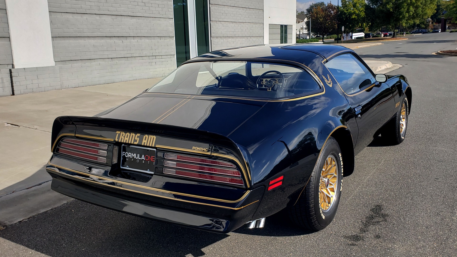Used 1977 Pontiac TRANS AM Y82 SPECIAL EDITION BANDIT / 6.6L / 4-SPEED MANUAL / LOW MILES for sale Sold at Formula Imports in Charlotte NC 28227 15