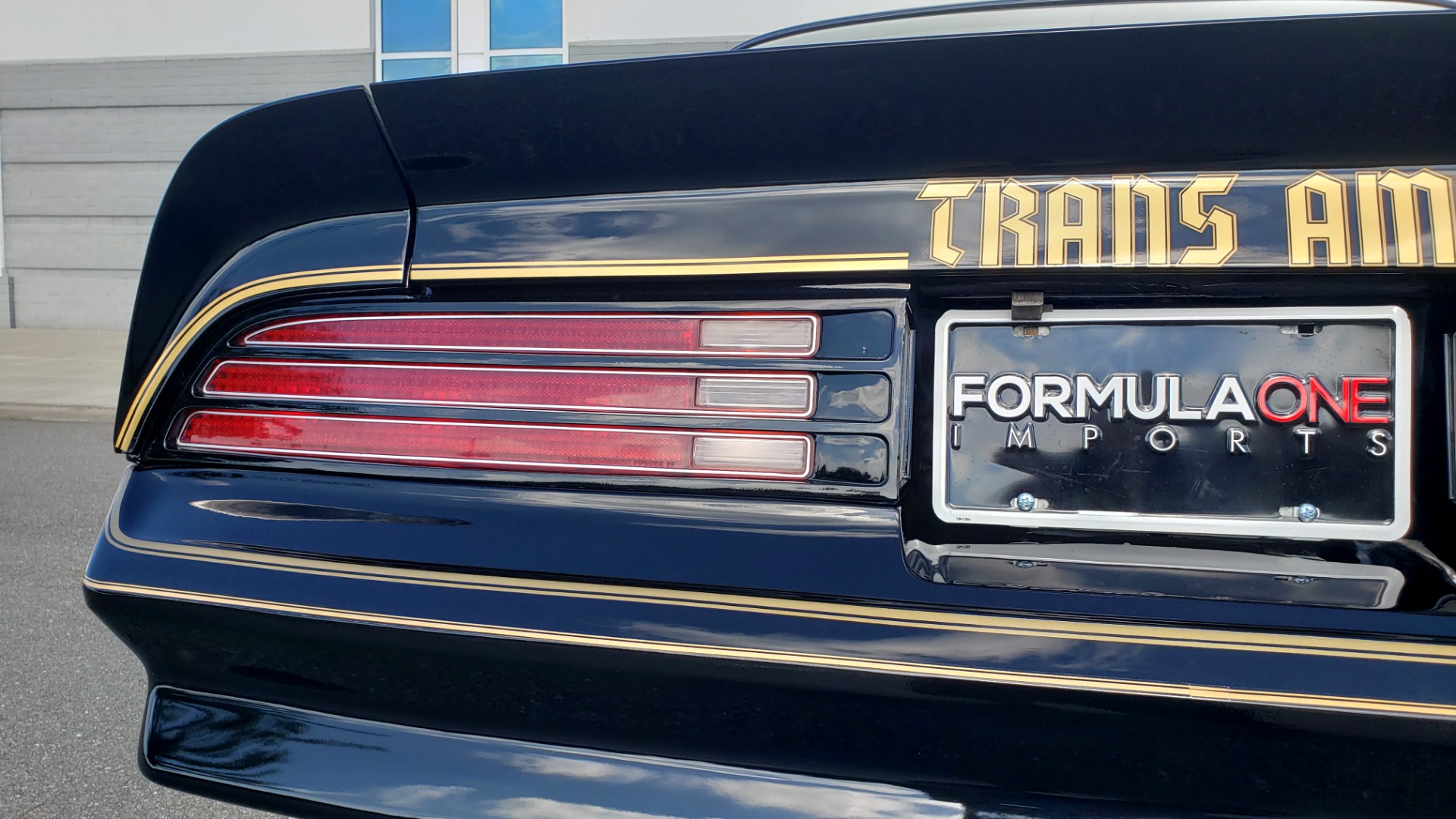 Used 1977 Pontiac TRANS AM Y82 SPECIAL EDITION BANDIT / 6.6L / 4-SPEED MANUAL / LOW MILES for sale Sold at Formula Imports in Charlotte NC 28227 44