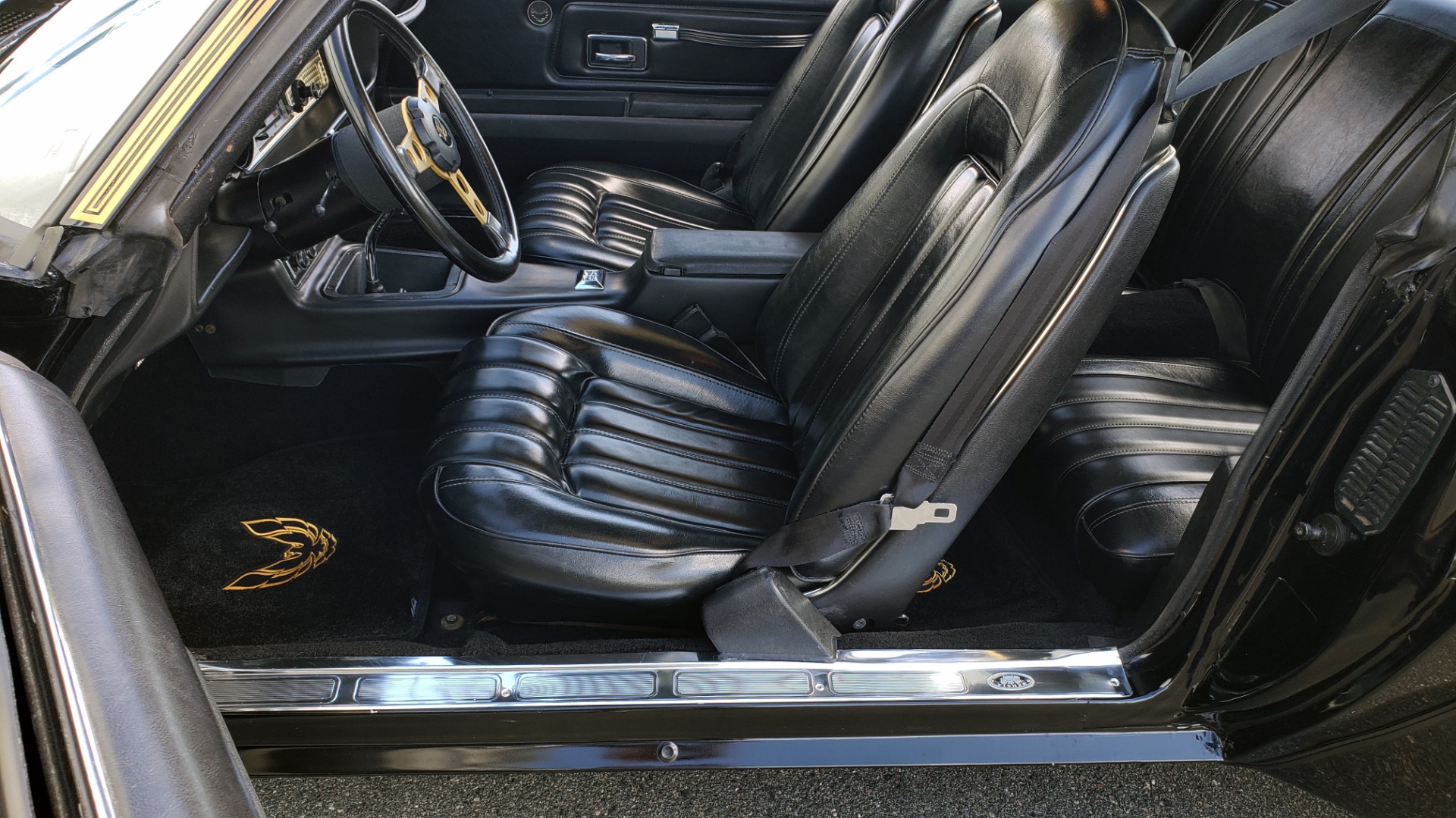 Used 1977 Pontiac TRANS AM Y82 SPECIAL EDITION BANDIT / 6.6L / 4-SPEED MANUAL / LOW MILES for sale Sold at Formula Imports in Charlotte NC 28227 53