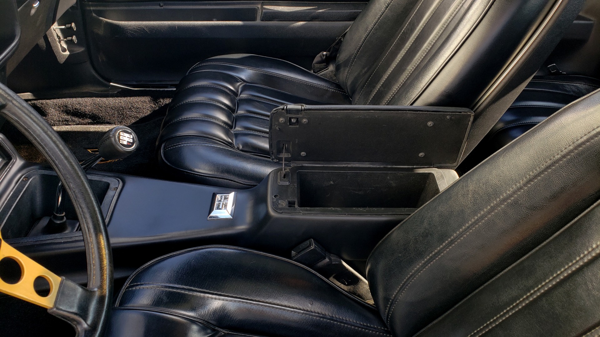 Used 1977 Pontiac TRANS AM Y82 SPECIAL EDITION BANDIT / 6.6L / 4-SPEED MANUAL / LOW MILES for sale Sold at Formula Imports in Charlotte NC 28227 69