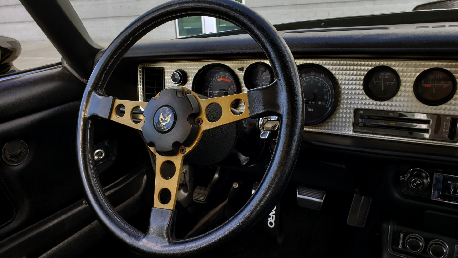 Used 1977 Pontiac TRANS AM Y82 SPECIAL EDITION BANDIT / 6.6L / 4-SPEED MANUAL / LOW MILES for sale Sold at Formula Imports in Charlotte NC 28227 85