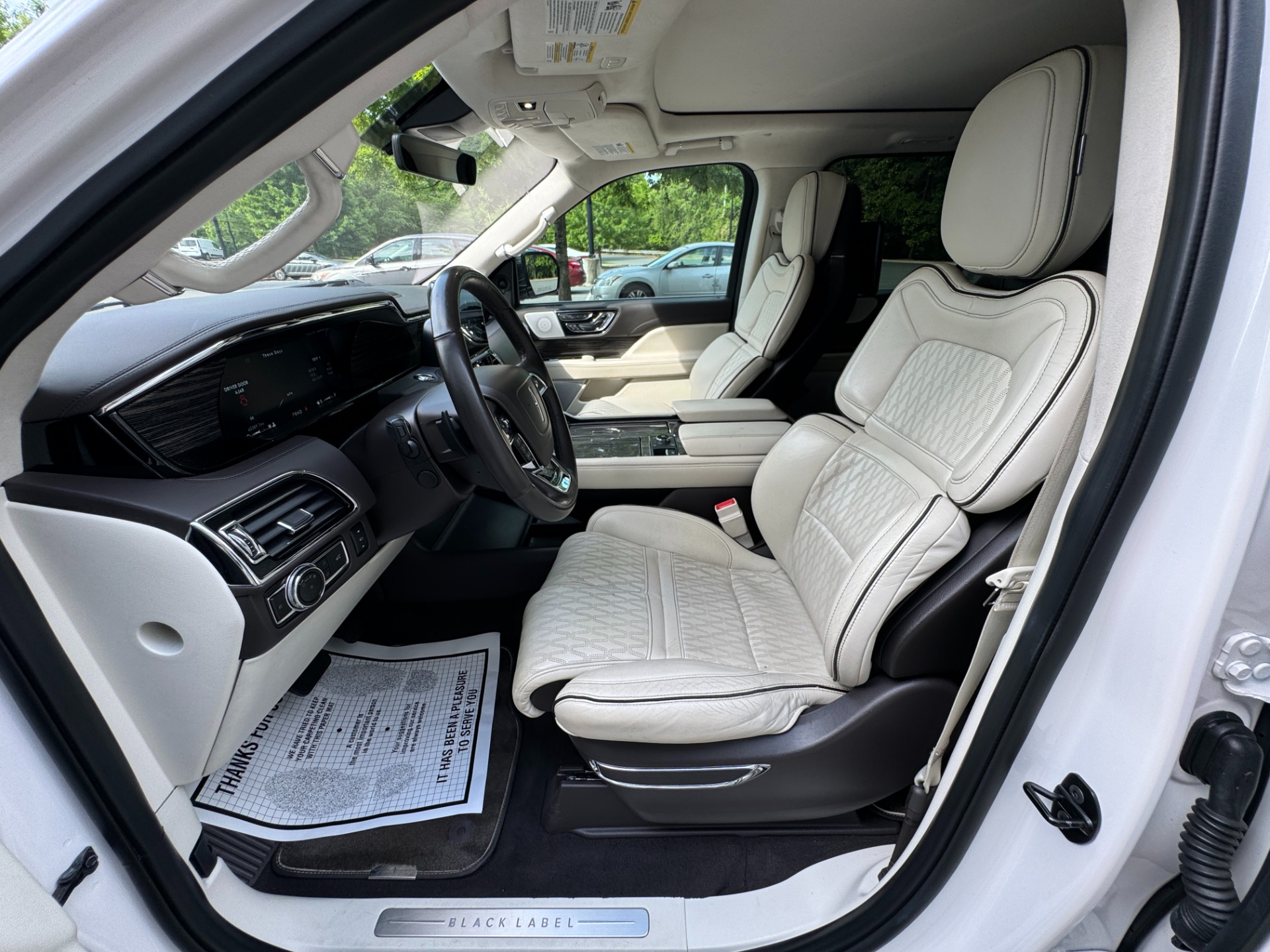 Used 2019 Lincoln Navigator L Black Label for sale Sold at Formula Imports in Charlotte NC 28227 22