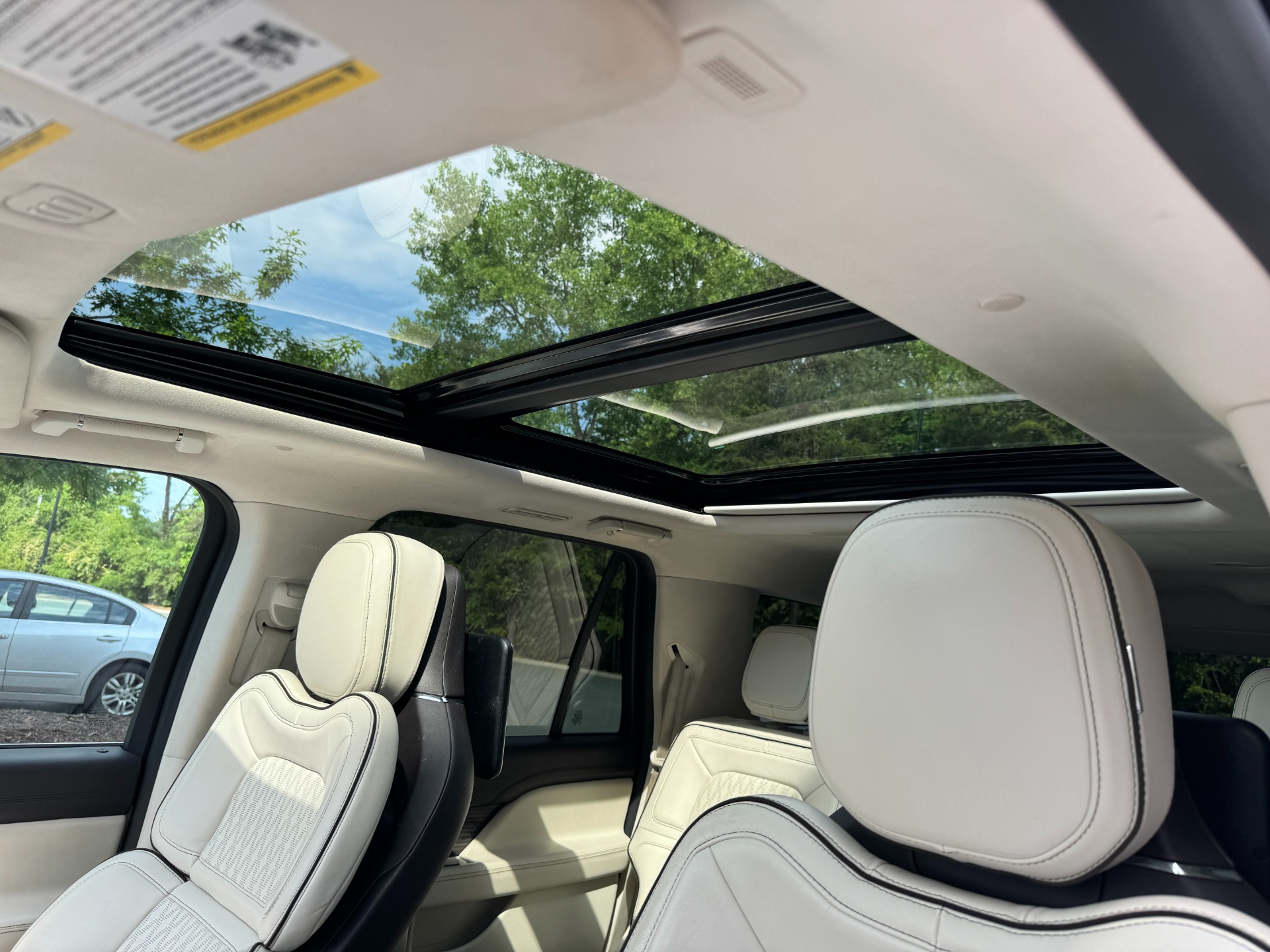 Used 2019 Lincoln Navigator L Black Label for sale Sold at Formula Imports in Charlotte NC 28227 35