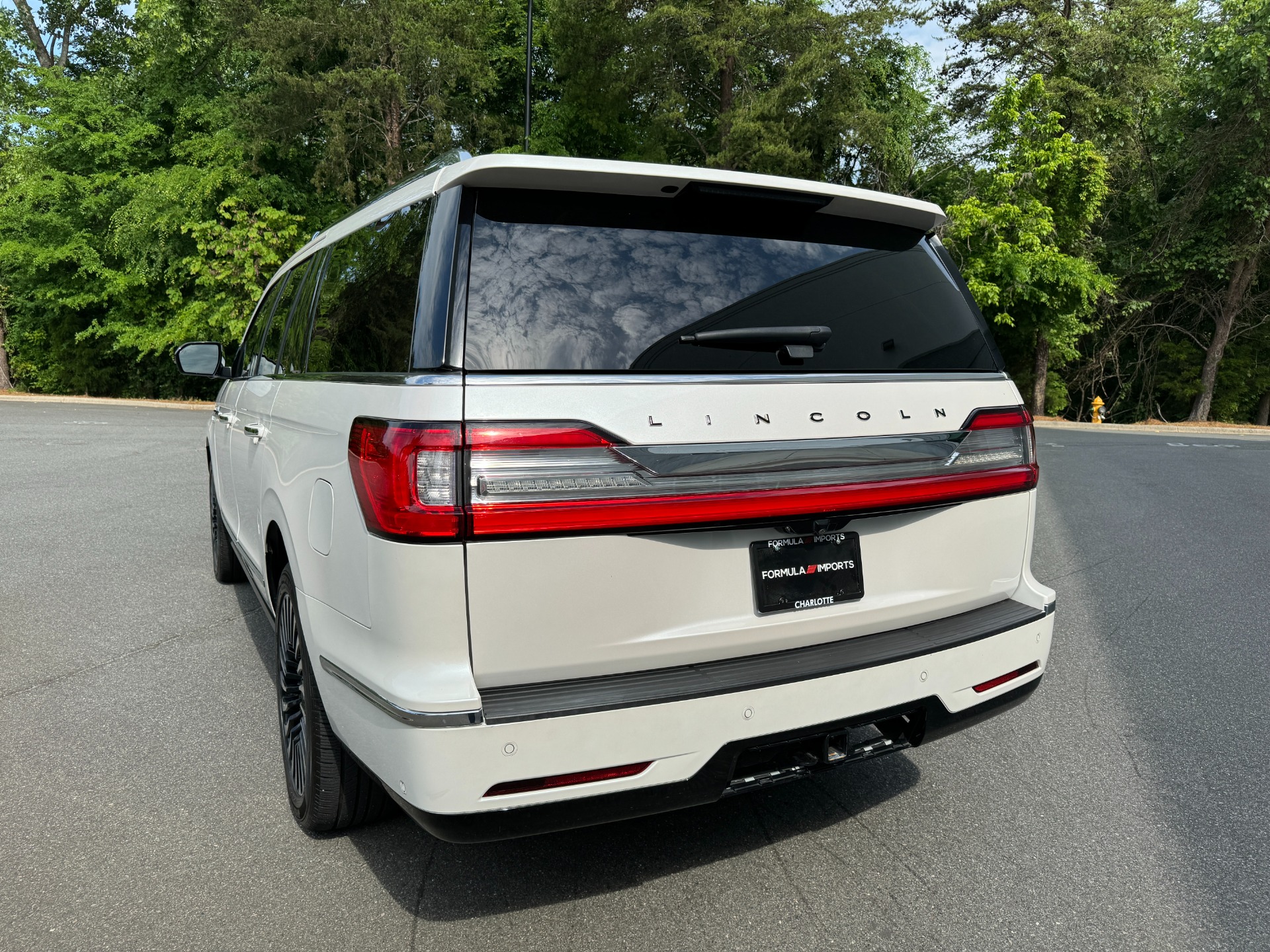 Used 2019 Lincoln Navigator L Black Label for sale Sold at Formula Imports in Charlotte NC 28227 9